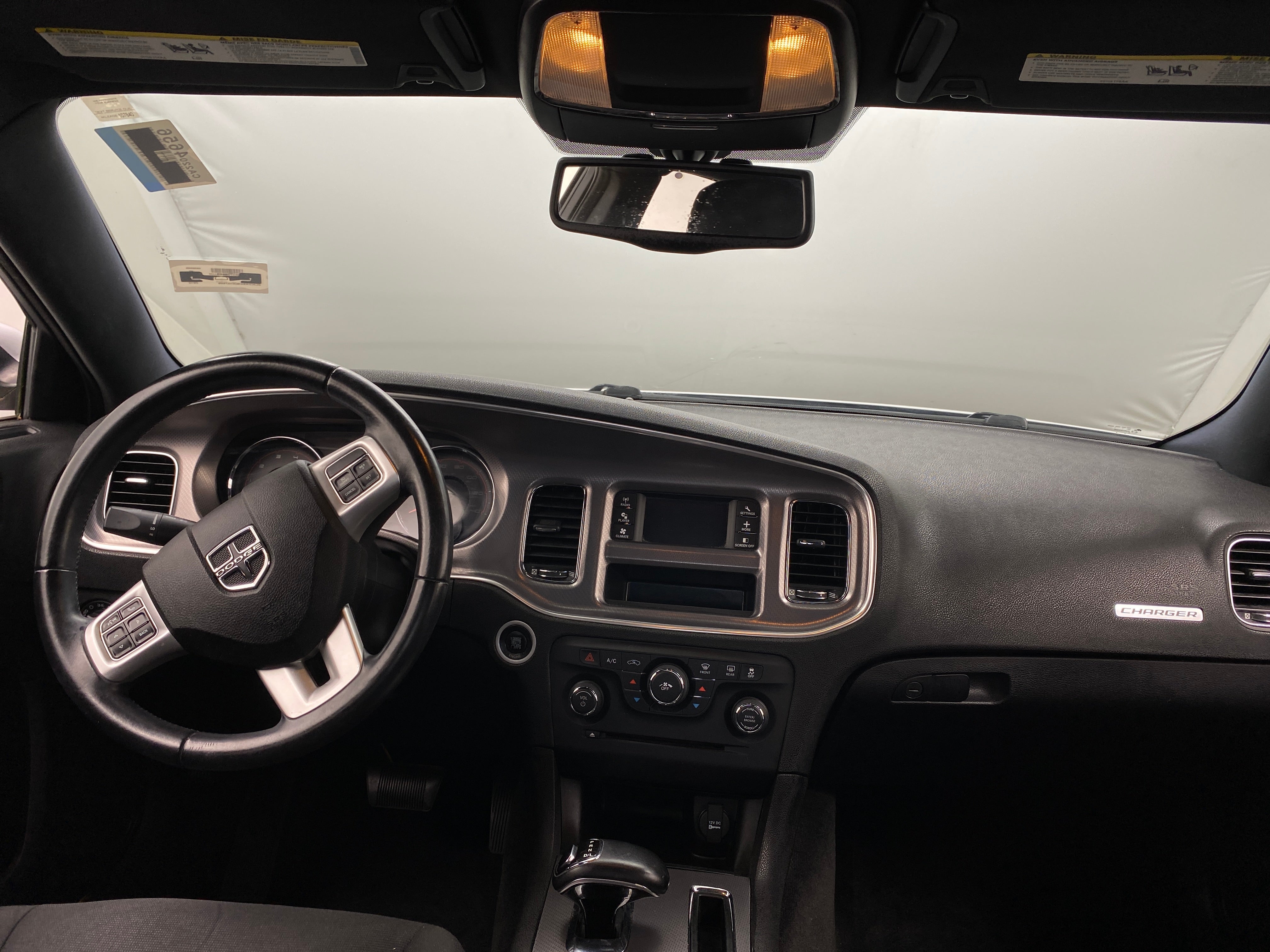 2012 Dodge Charger SE 3