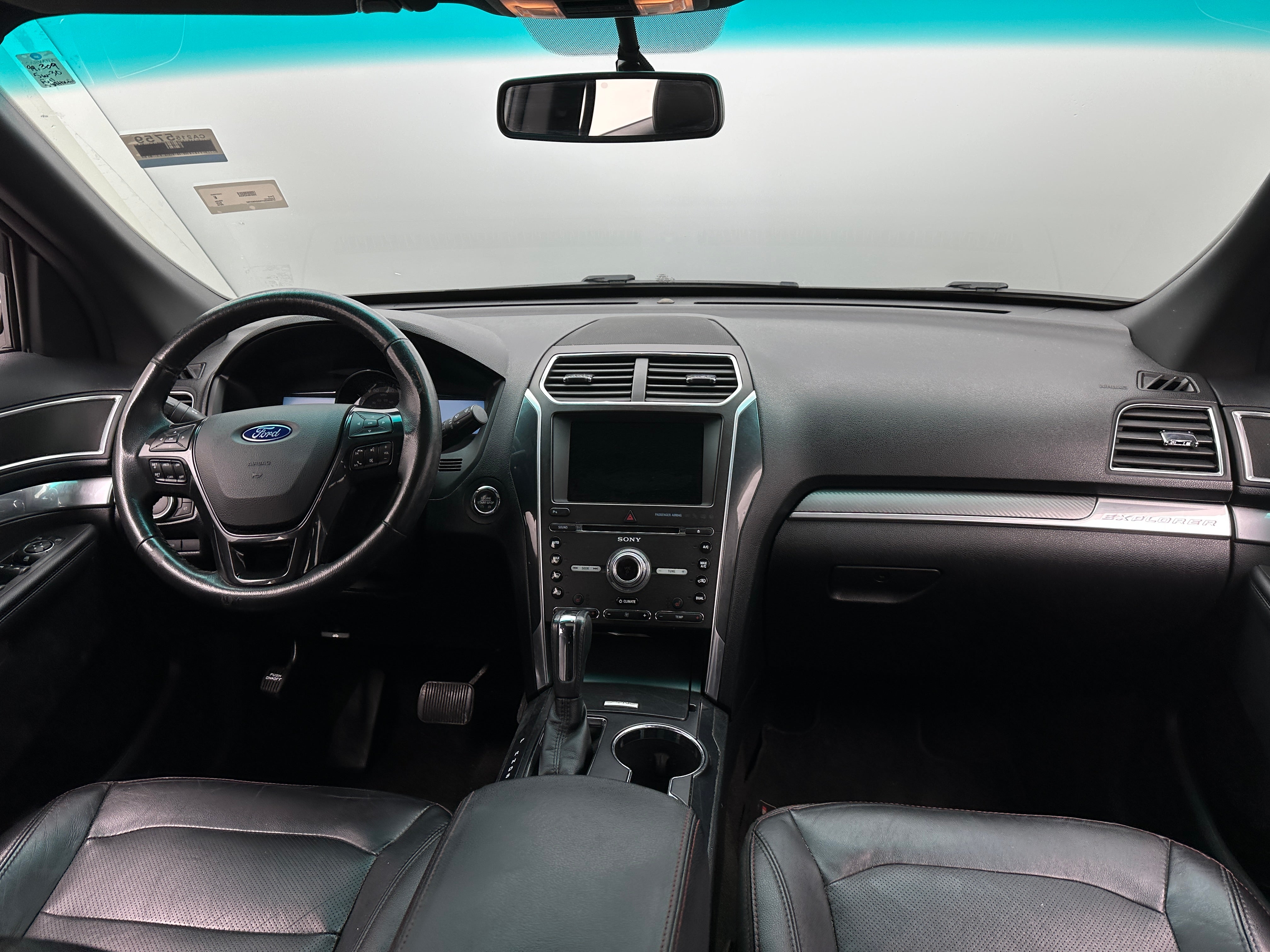 2016 Ford Explorer Sport 2