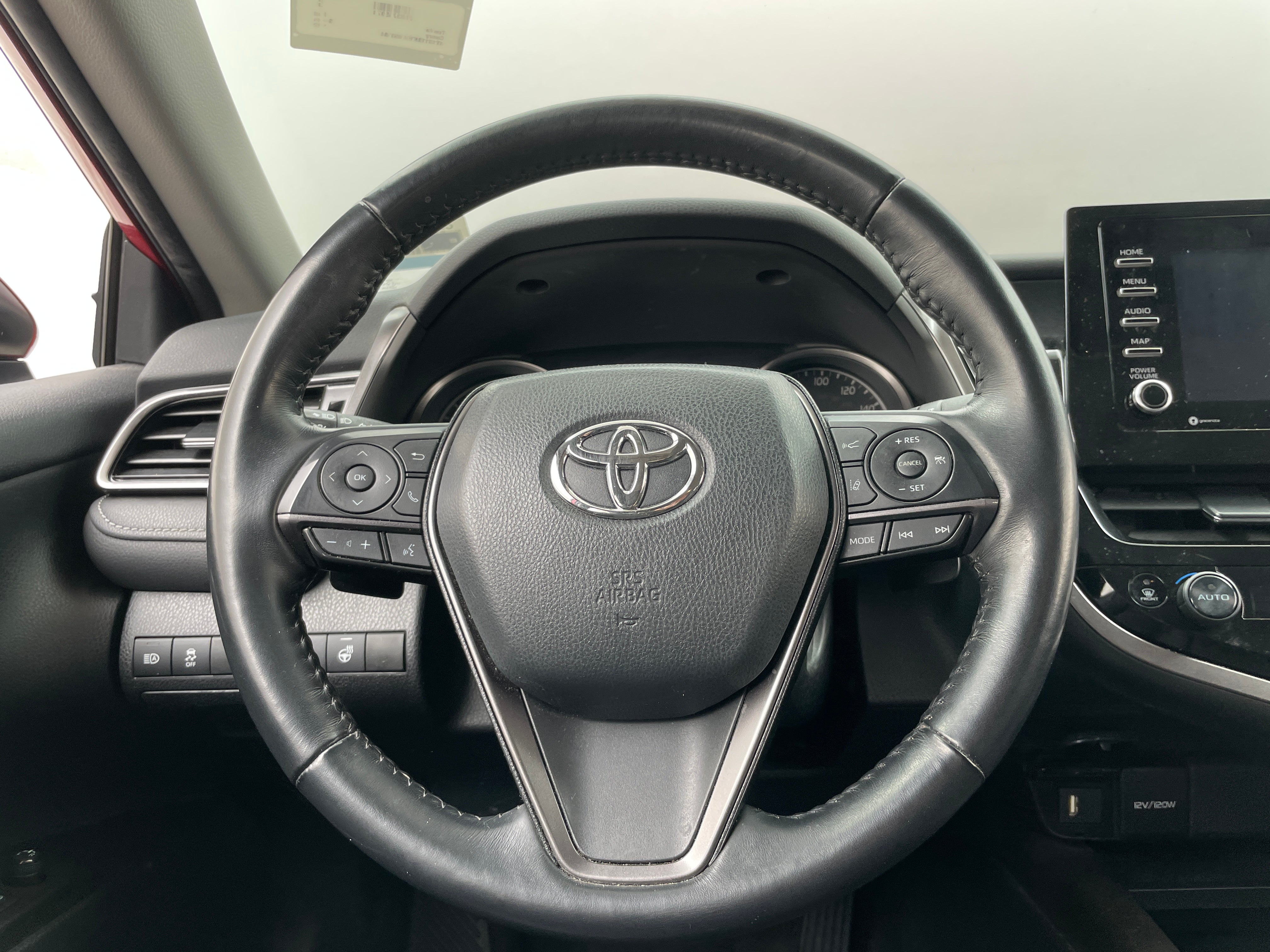 2022 Toyota Camry SE 5