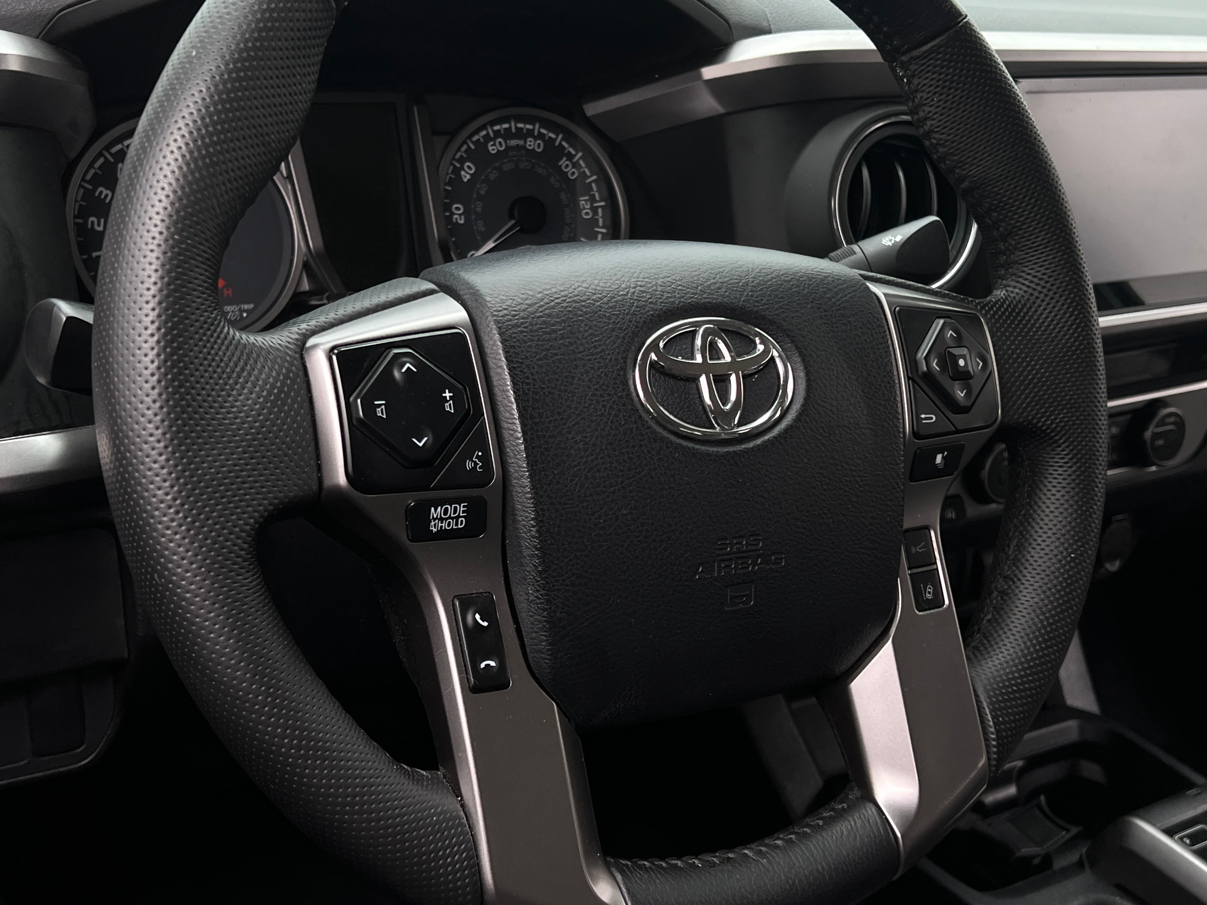 2023 Toyota Tacoma SR5 5