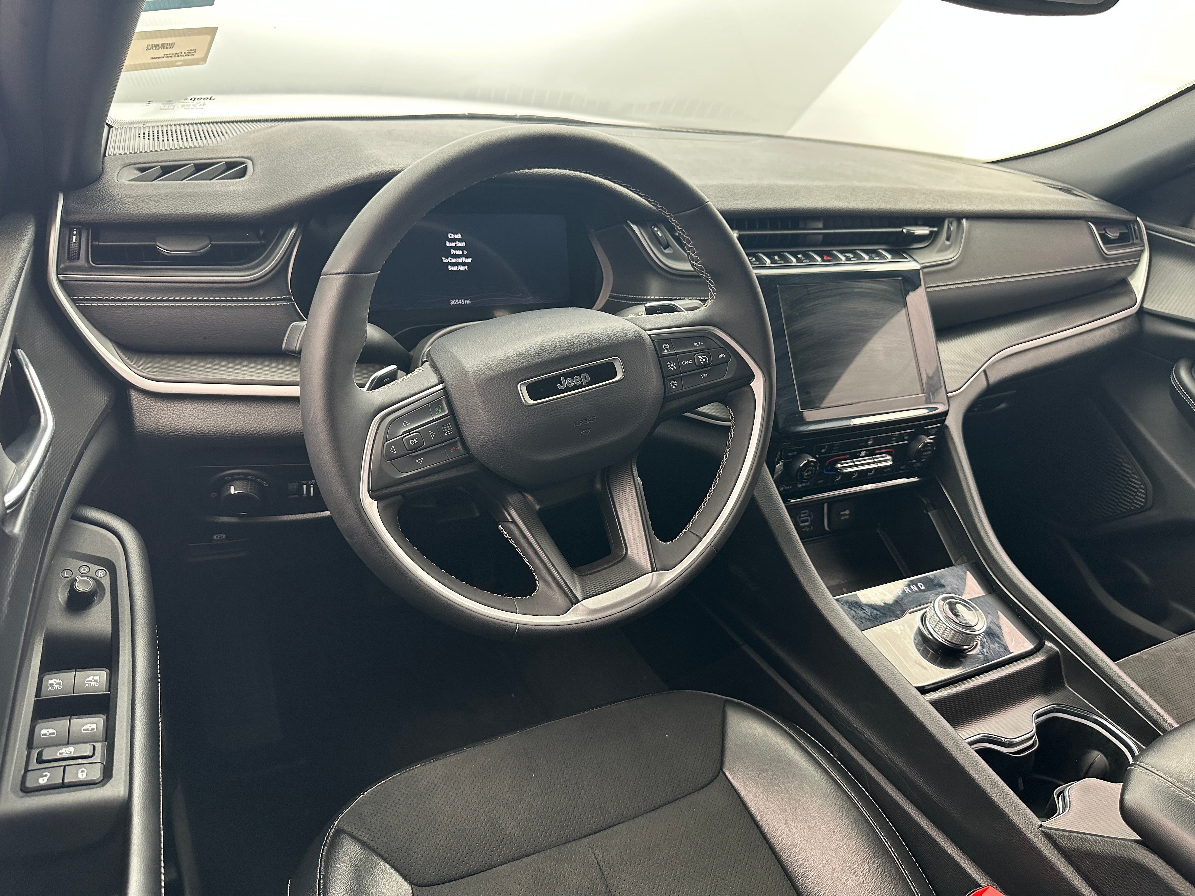 2024 Jeep Grand Cherokee Altitude 2