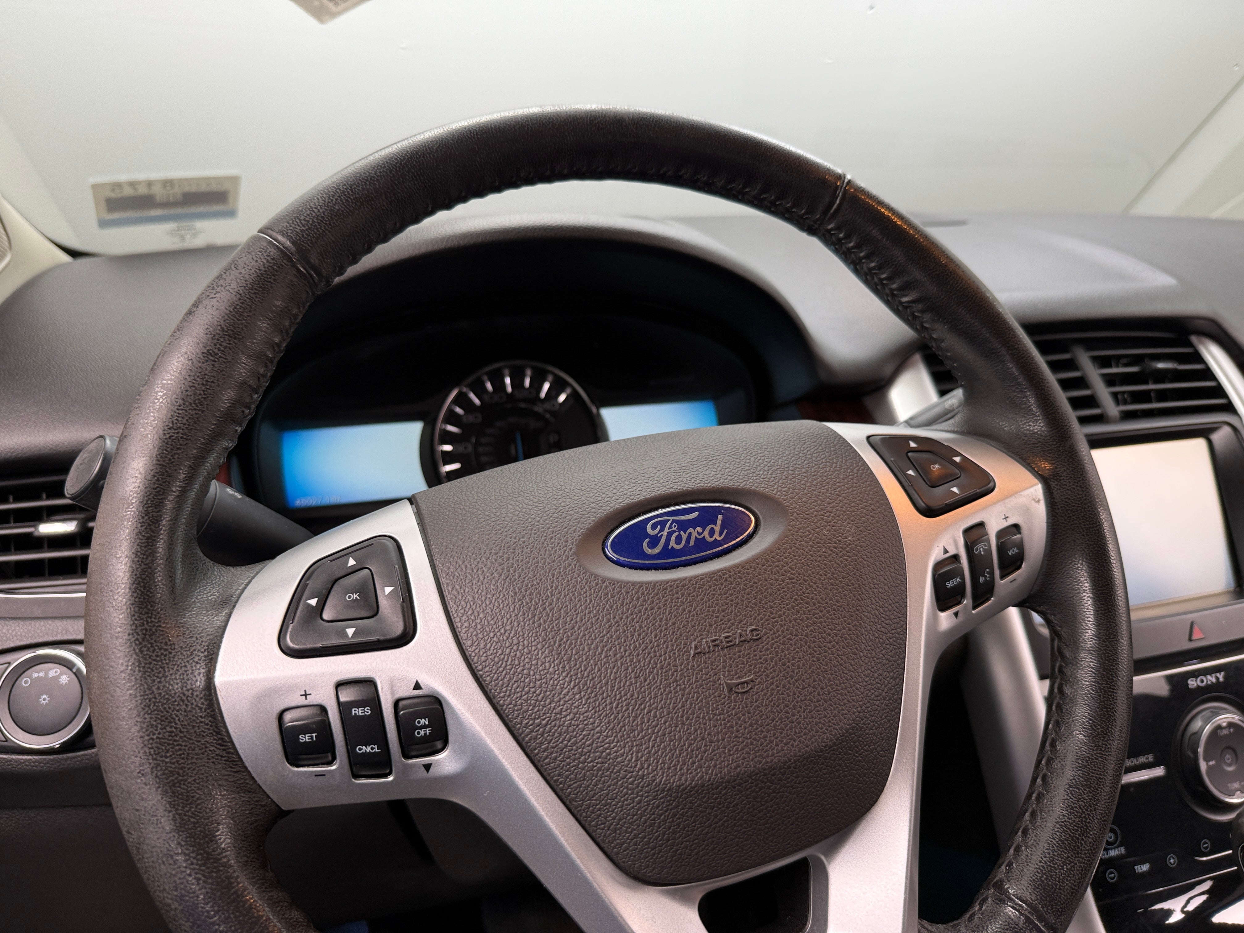 2013 Ford Edge Limited 4