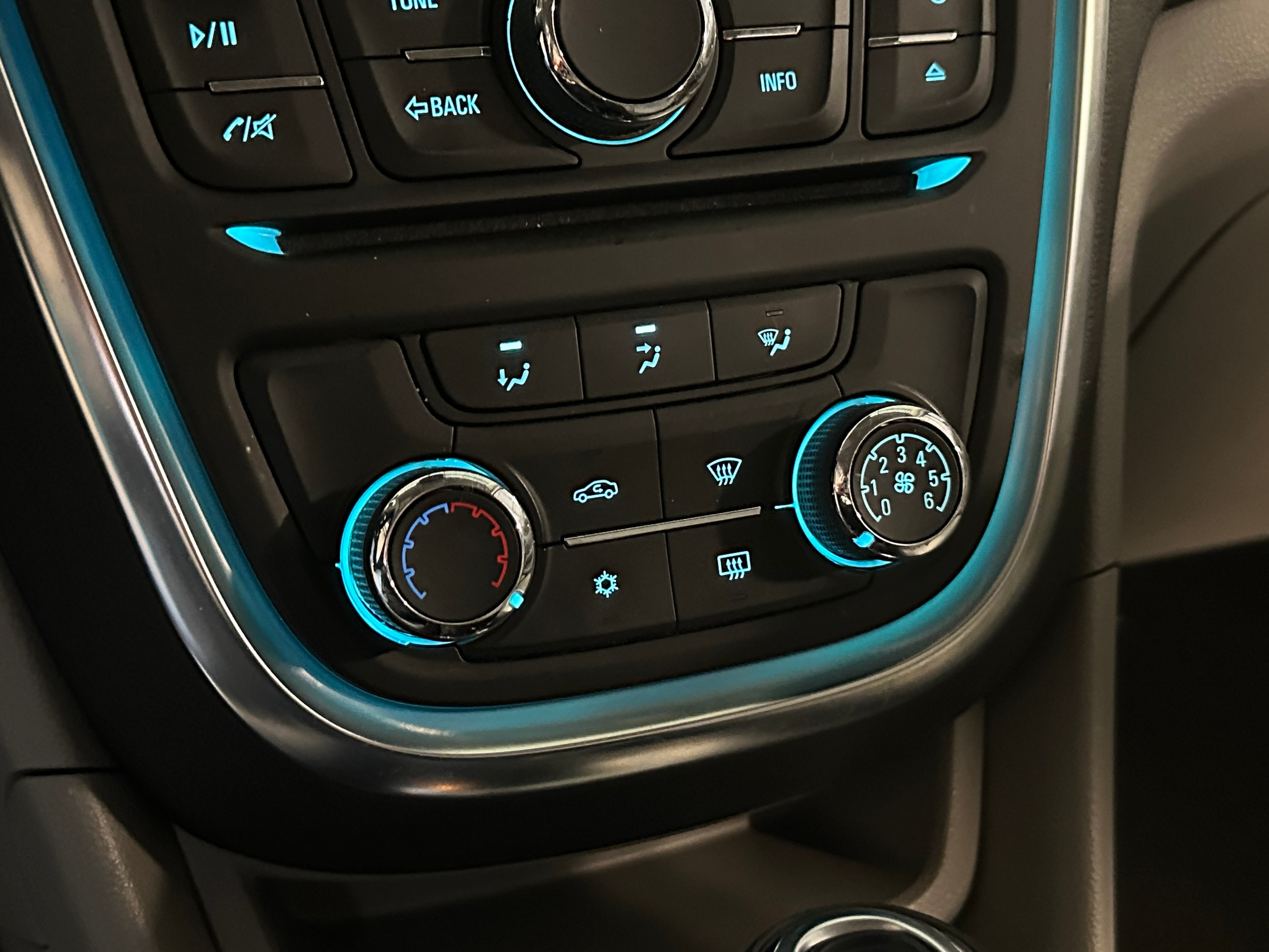 2016 Buick Encore Base 4
