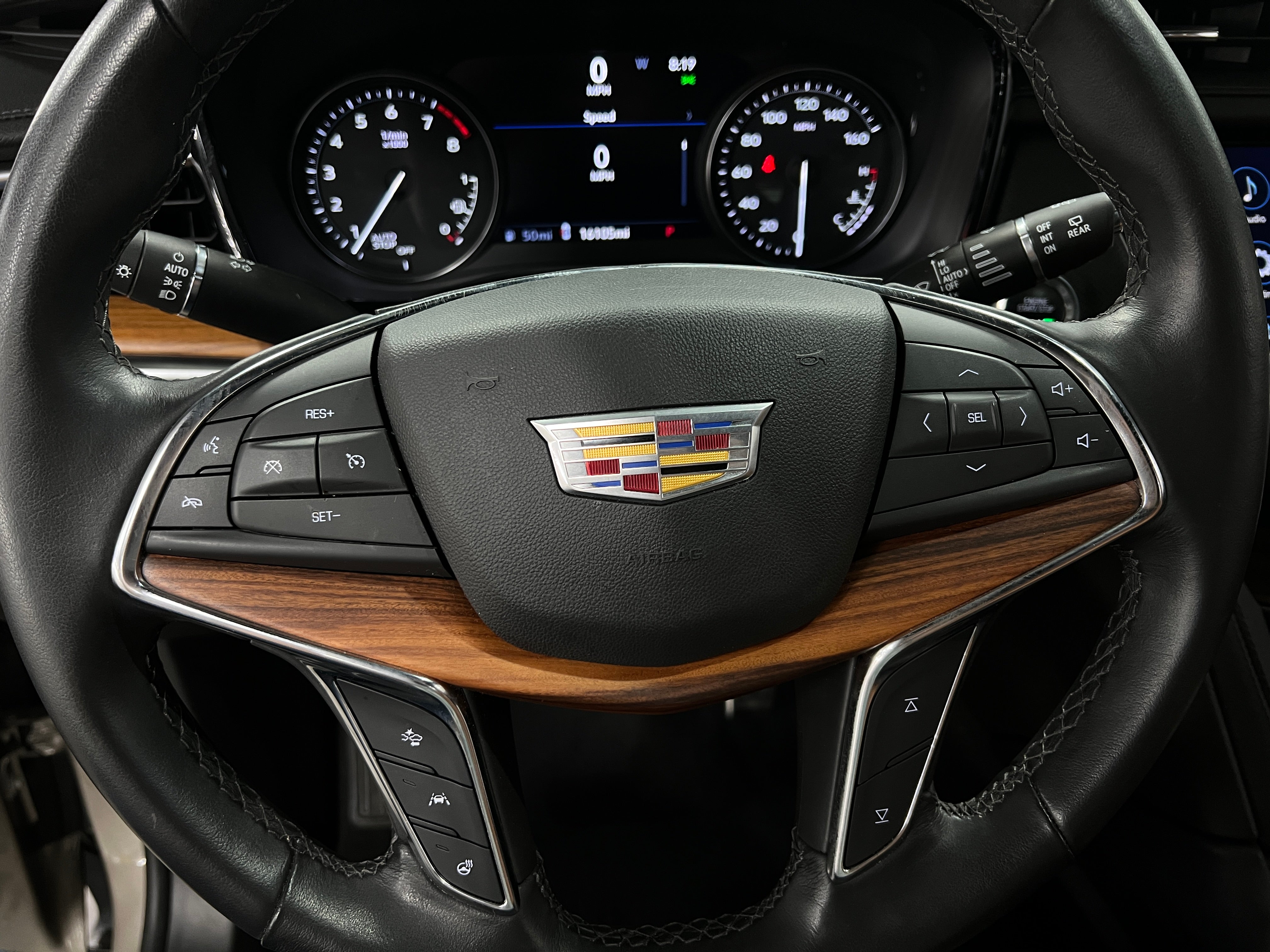 2022 Cadillac XT5 Premium Luxury 4