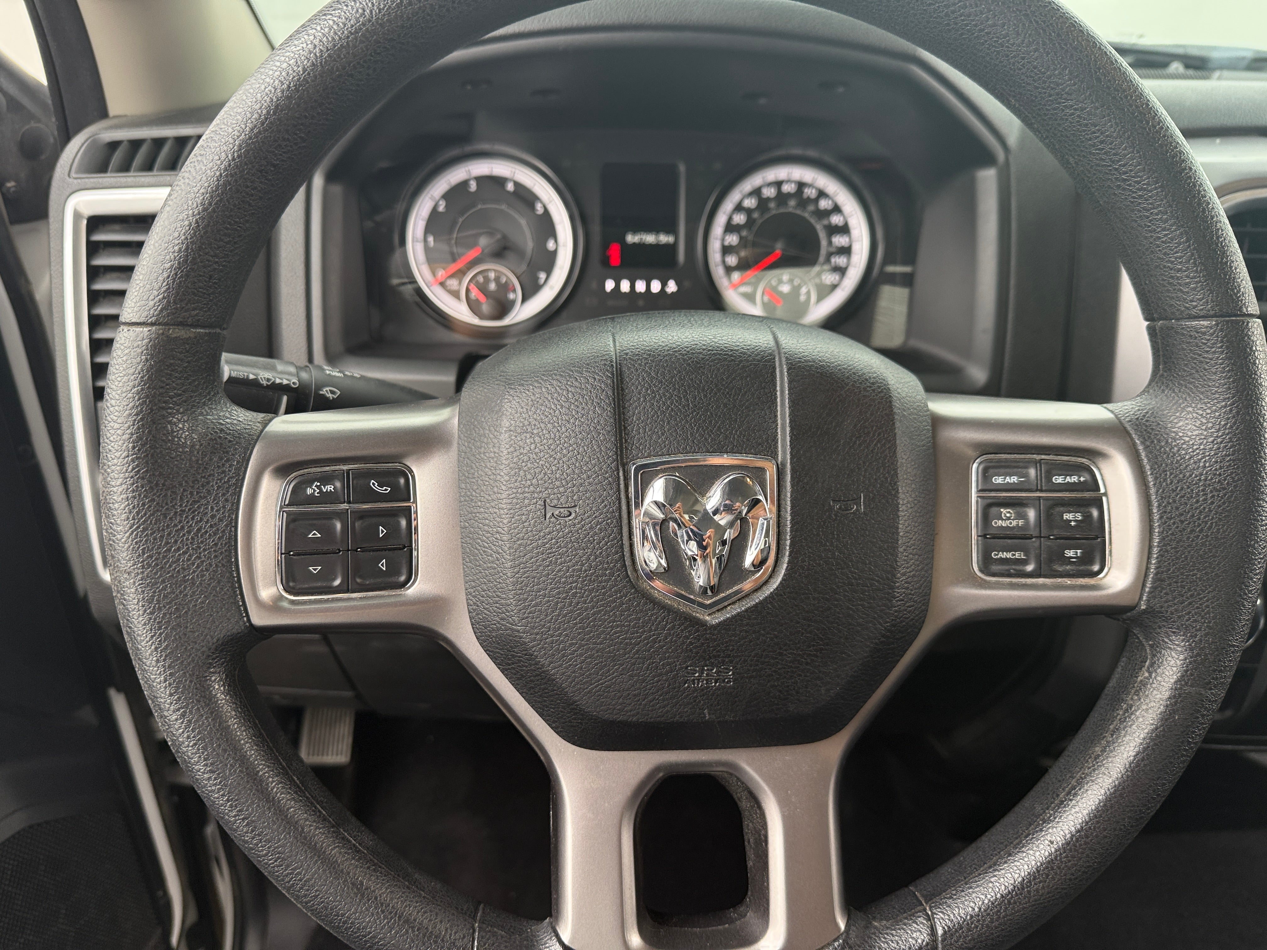2022 RAM 1500 Classic SLT 5