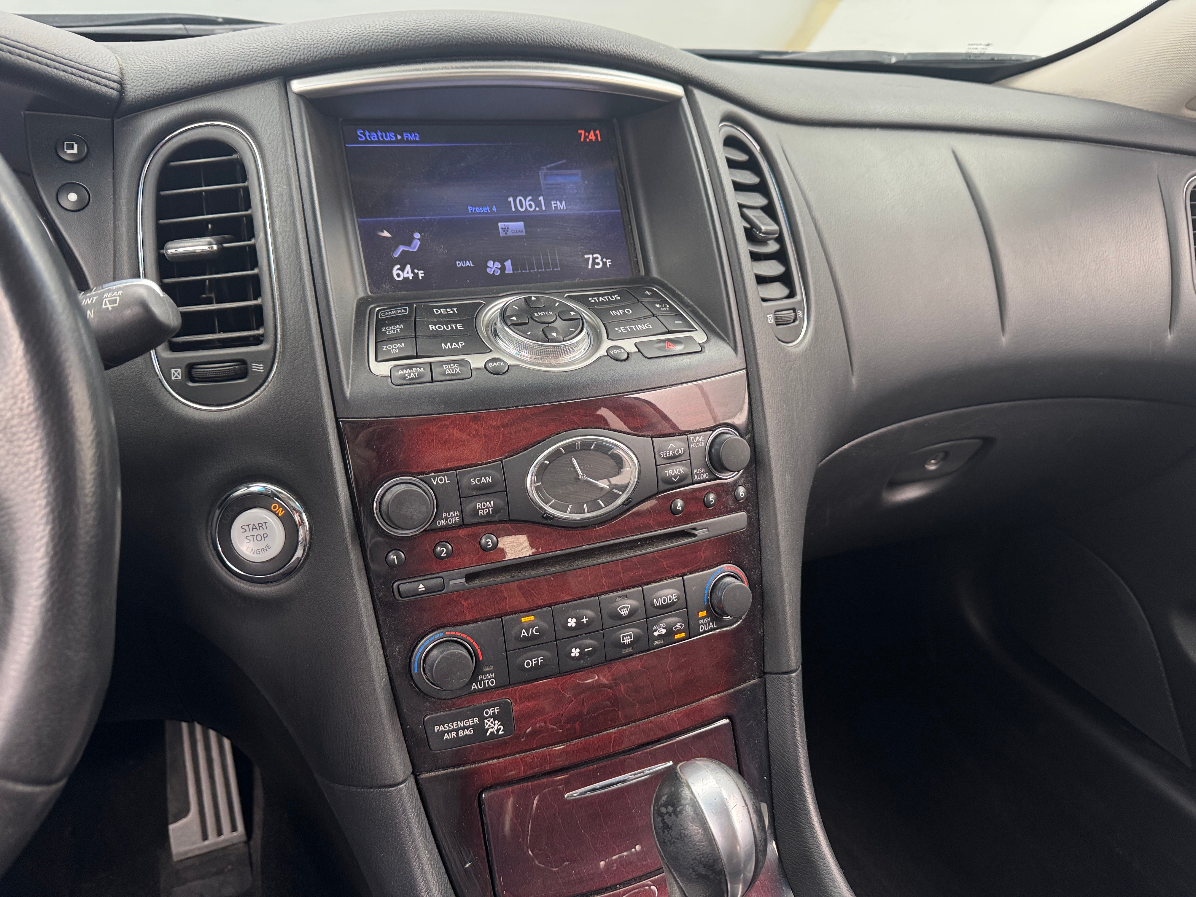 2017 INFINITI QX50 Base 3