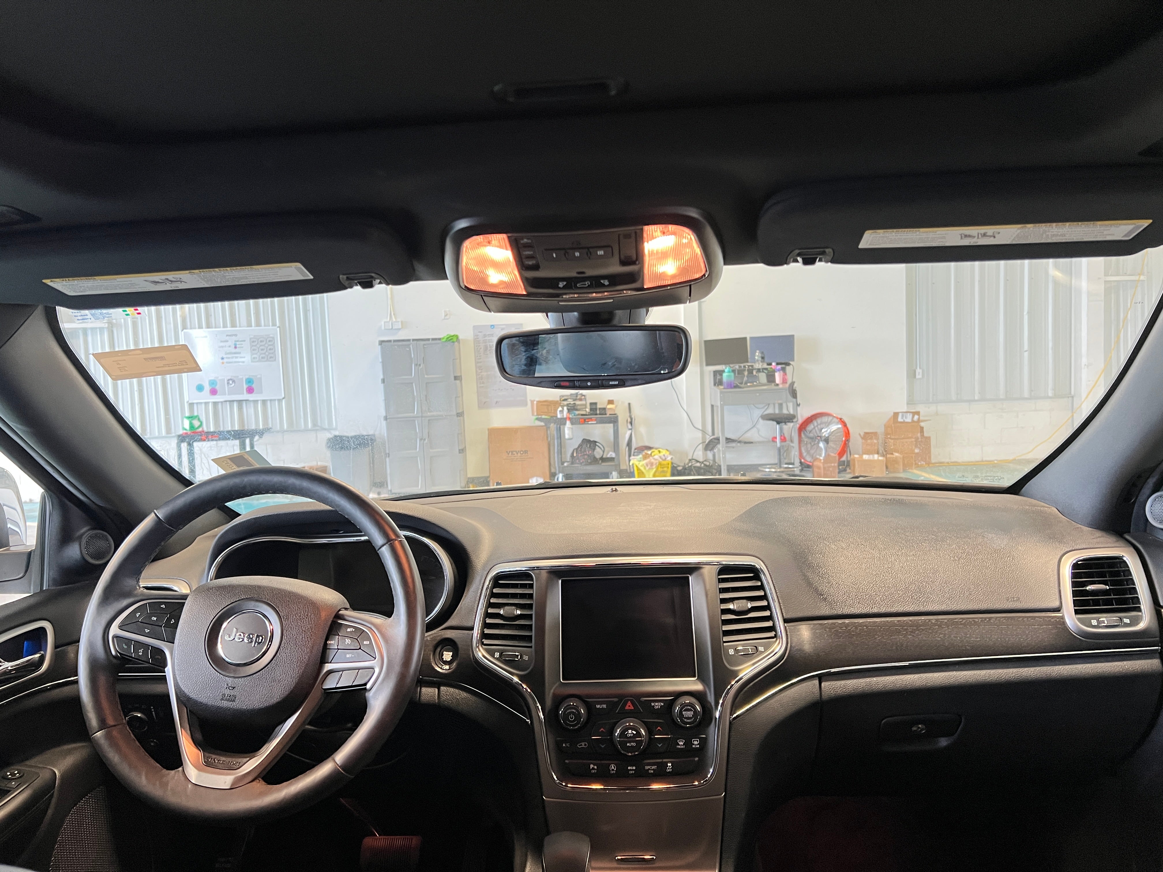 2018 Jeep Grand Cherokee Limited Edition 3
