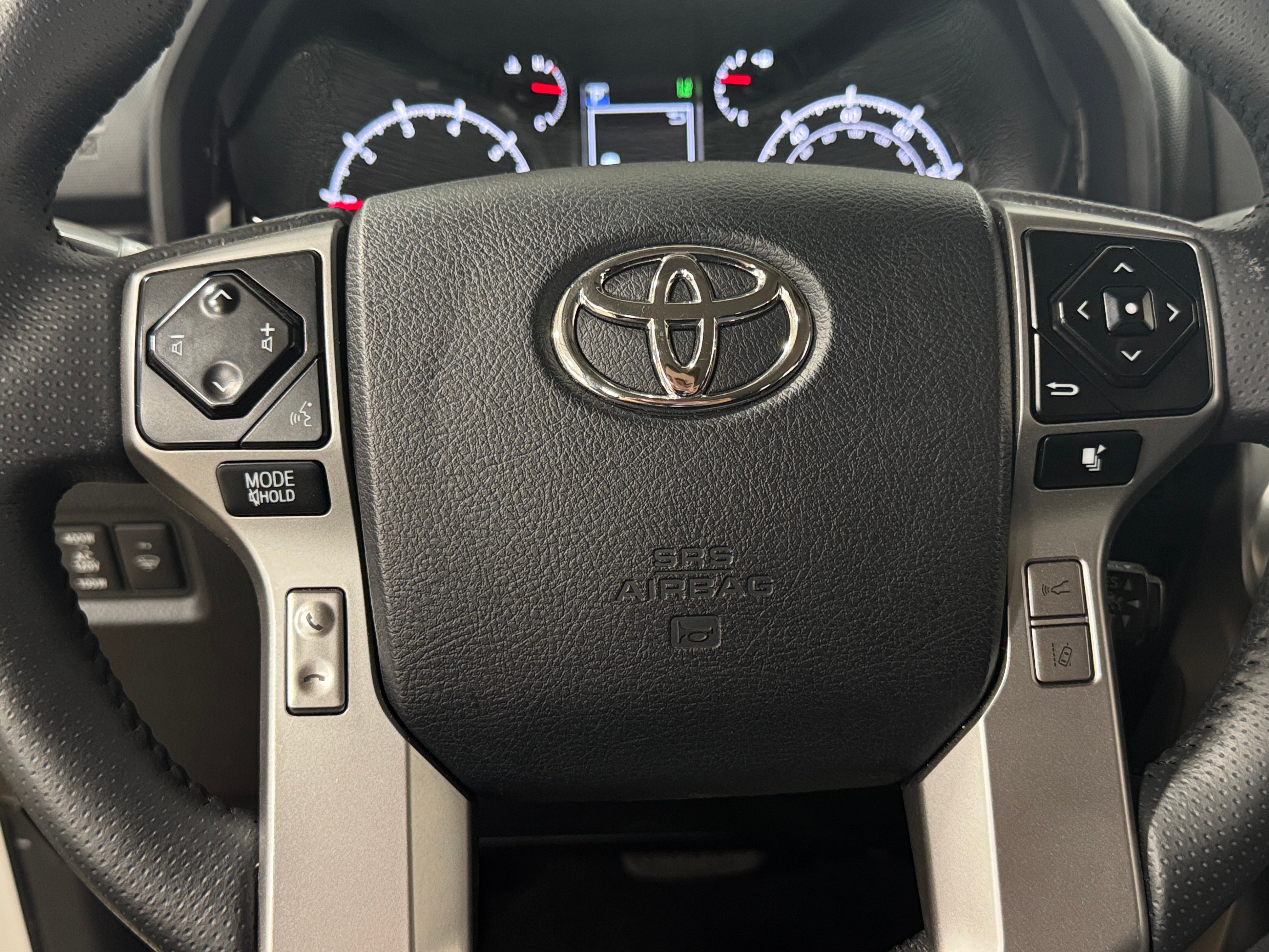 2024 Toyota 4Runner SR5 5