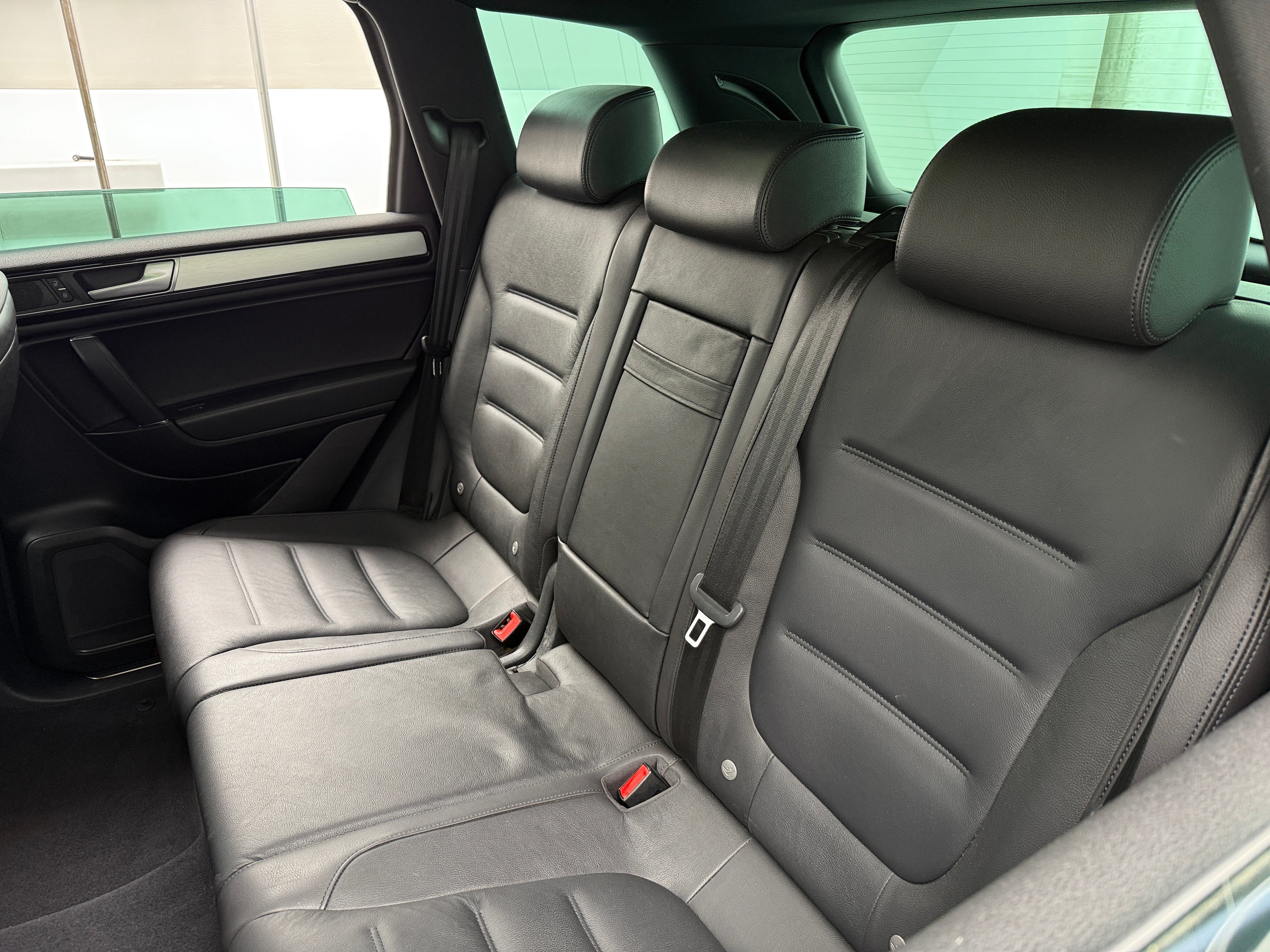 2017 Volkswagen Touareg Wolfsburg Edition 5
