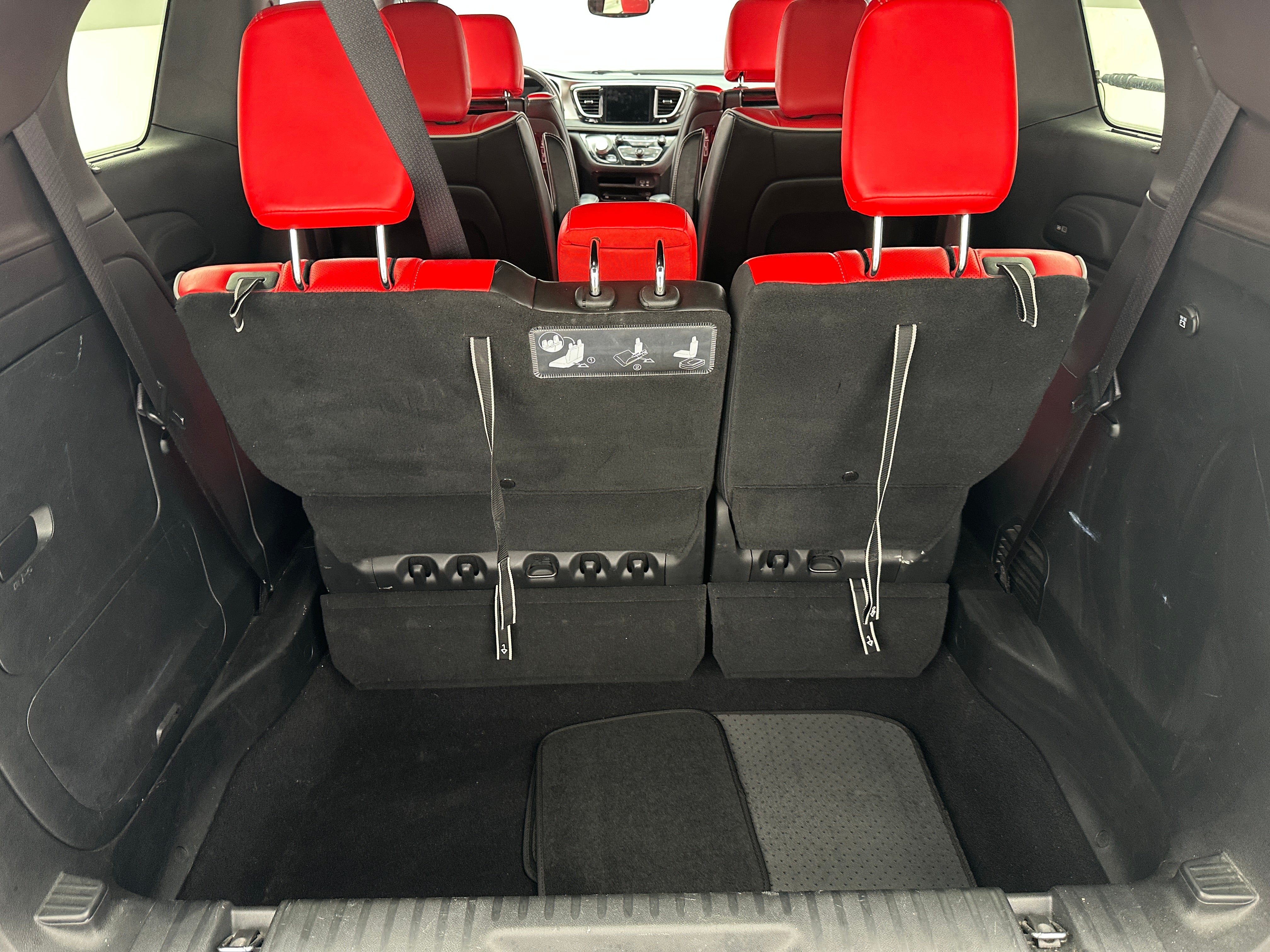 2020 Chrysler Pacifica  6