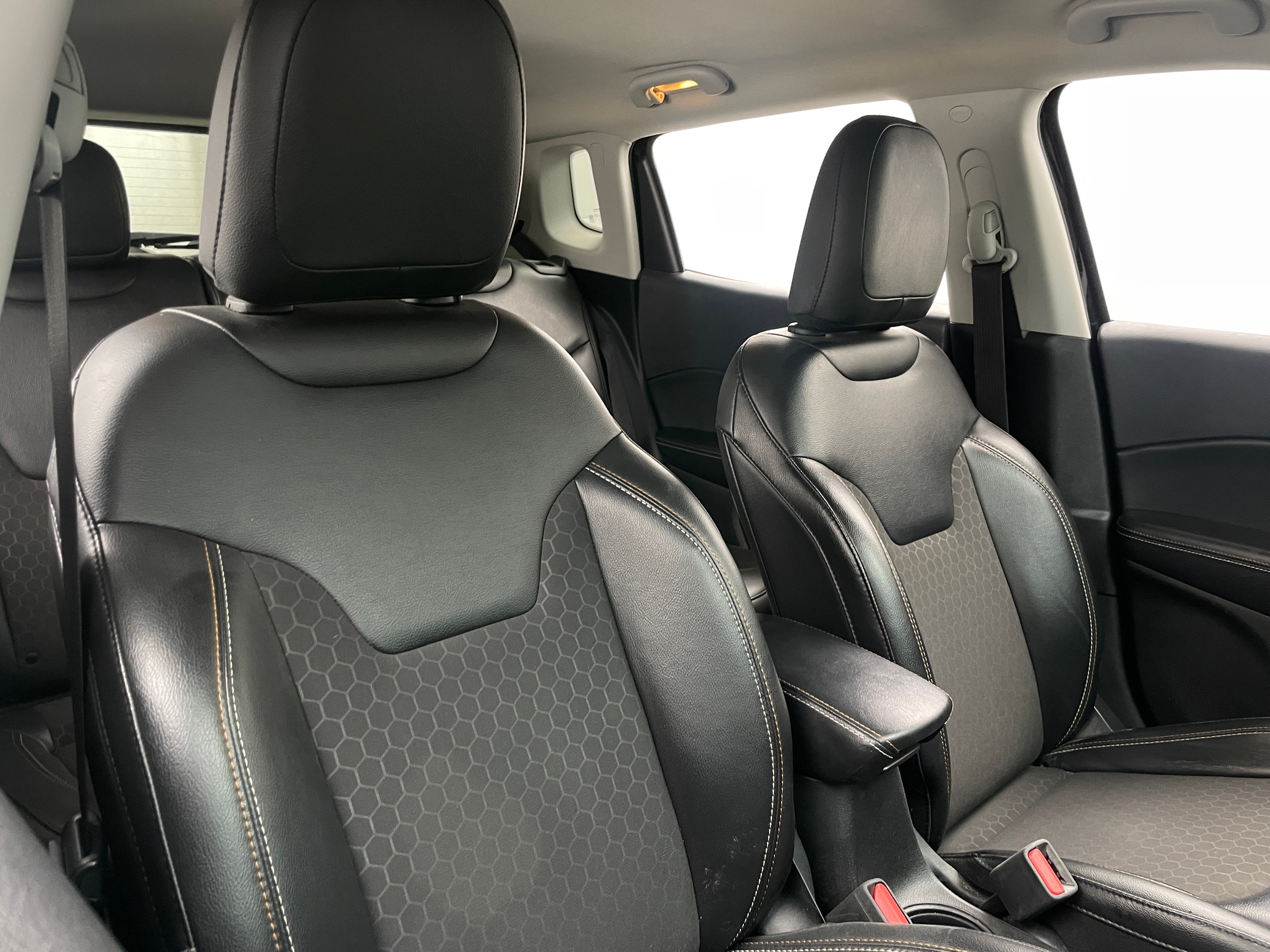 2019 Jeep Compass Latitude 2