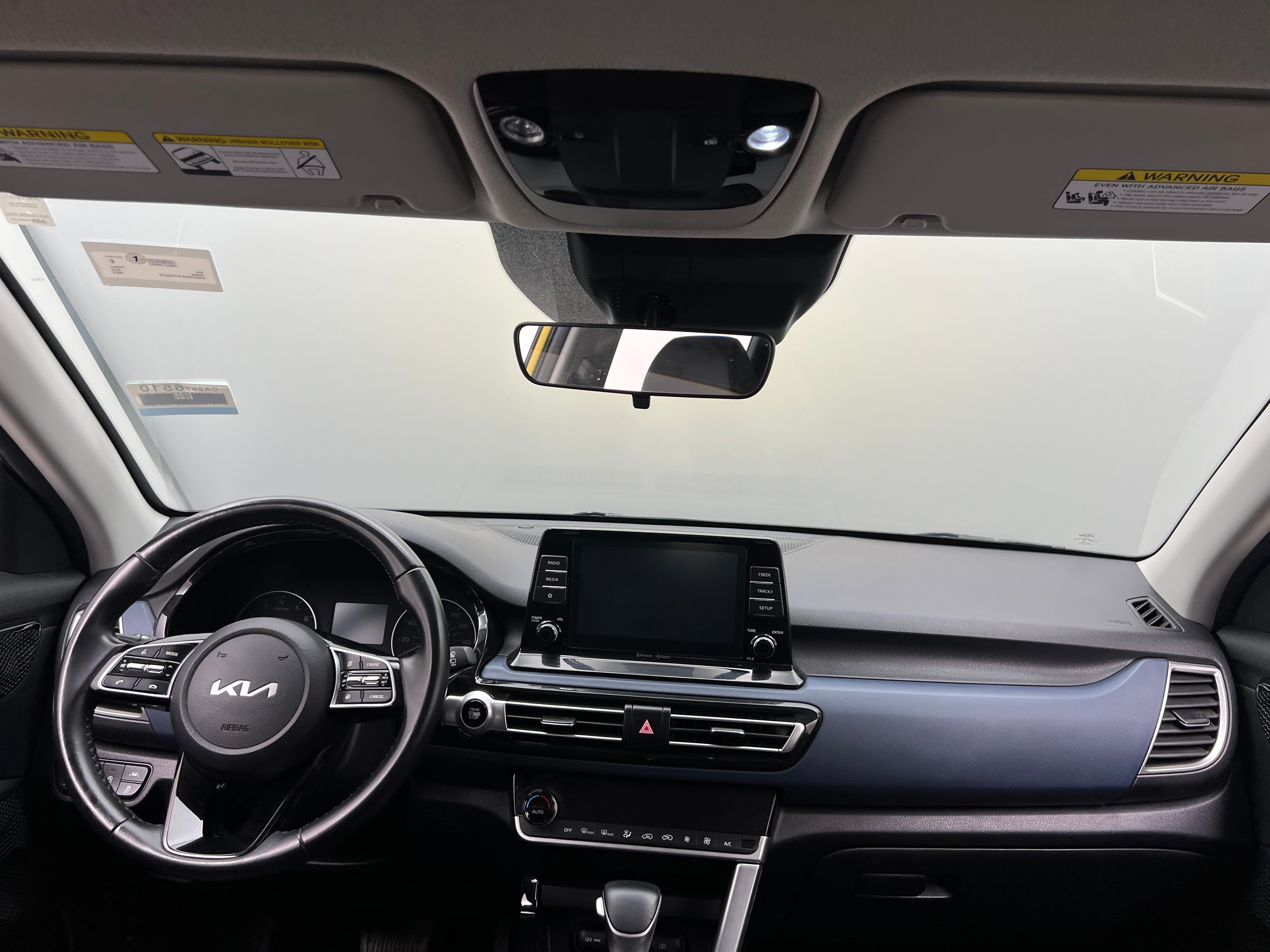 2023 Kia Seltos S 2