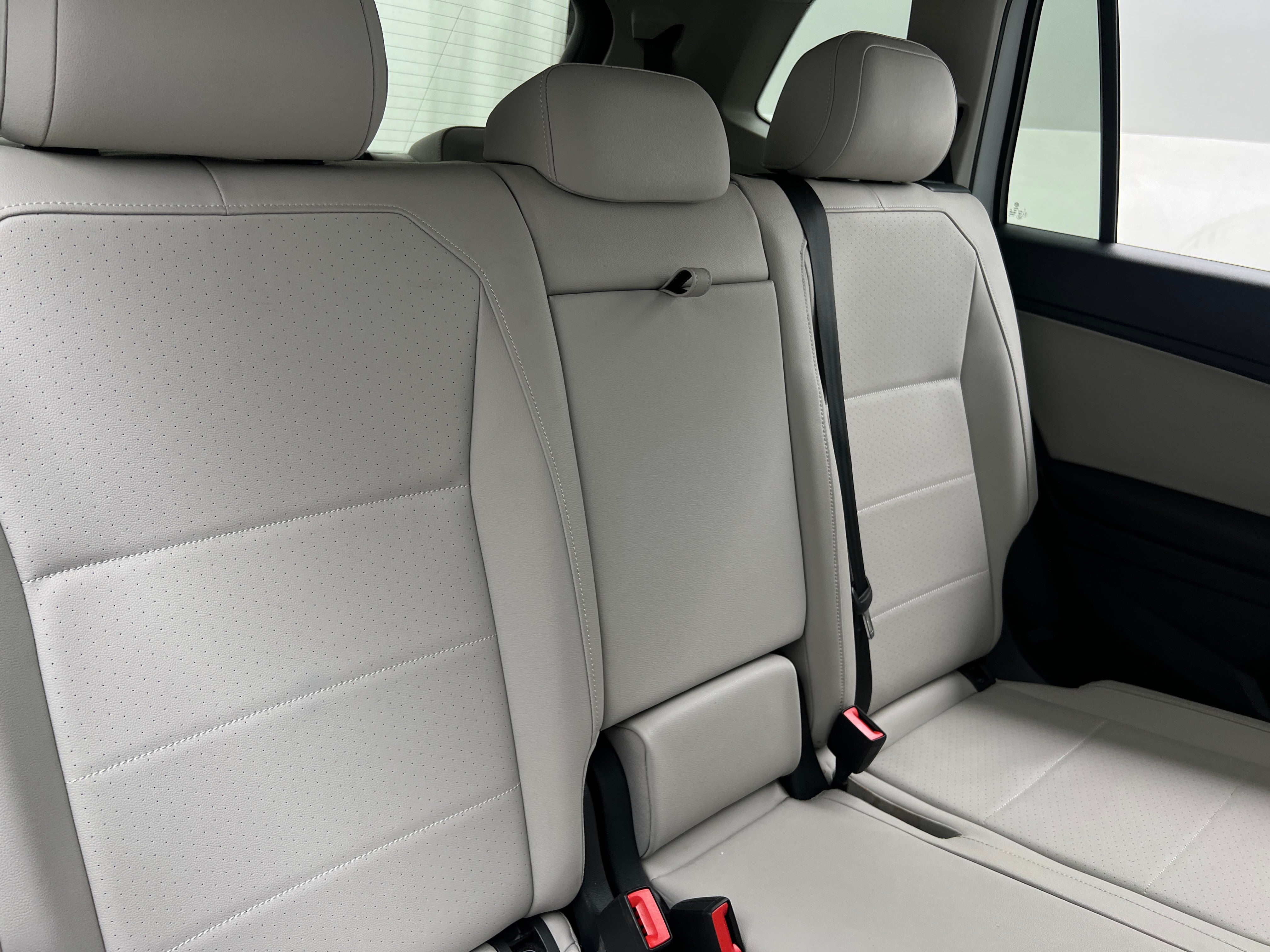 2020 Volkswagen Tiguan SEL 5