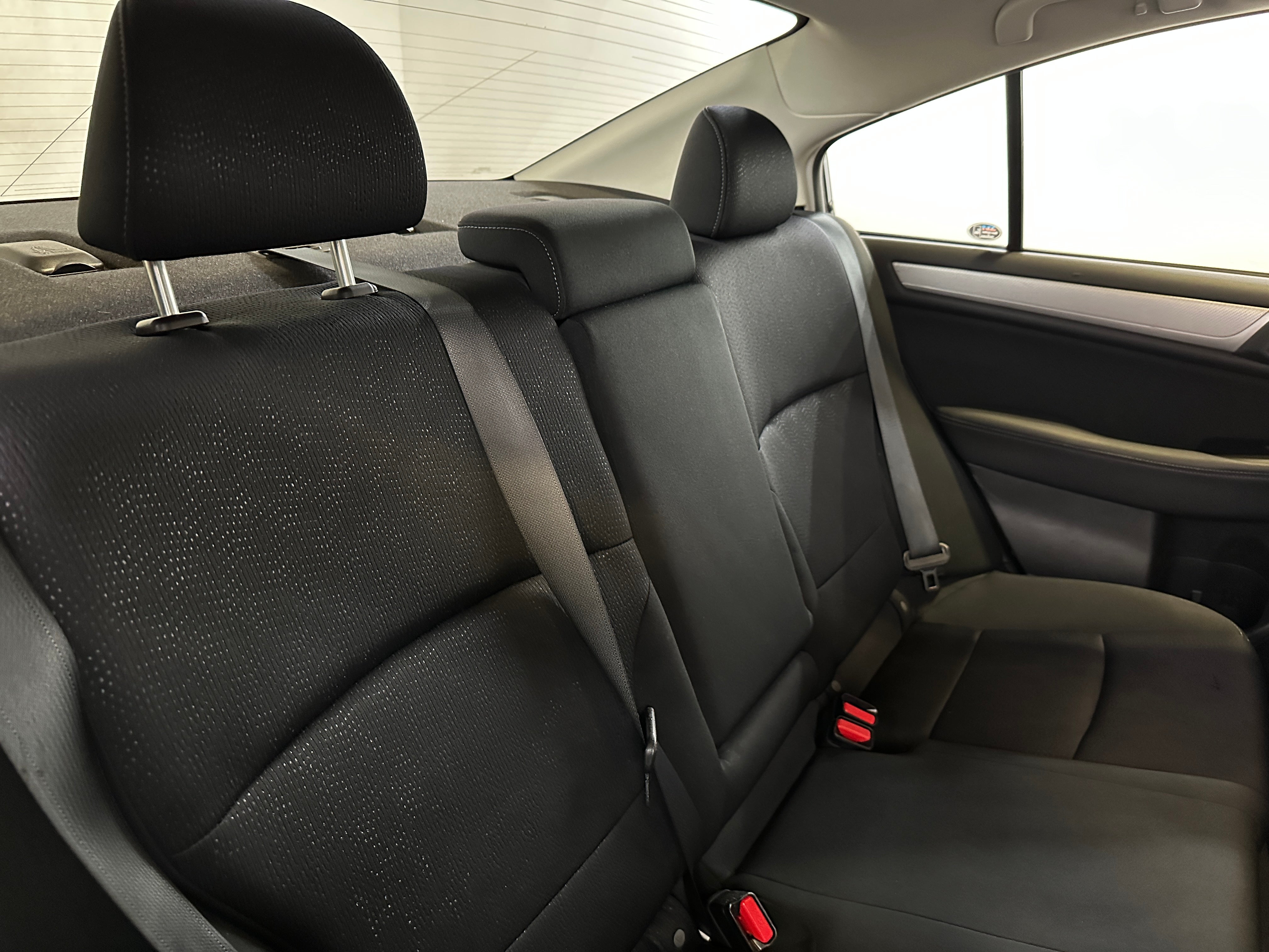 2015 Subaru Legacy 2.5i 6