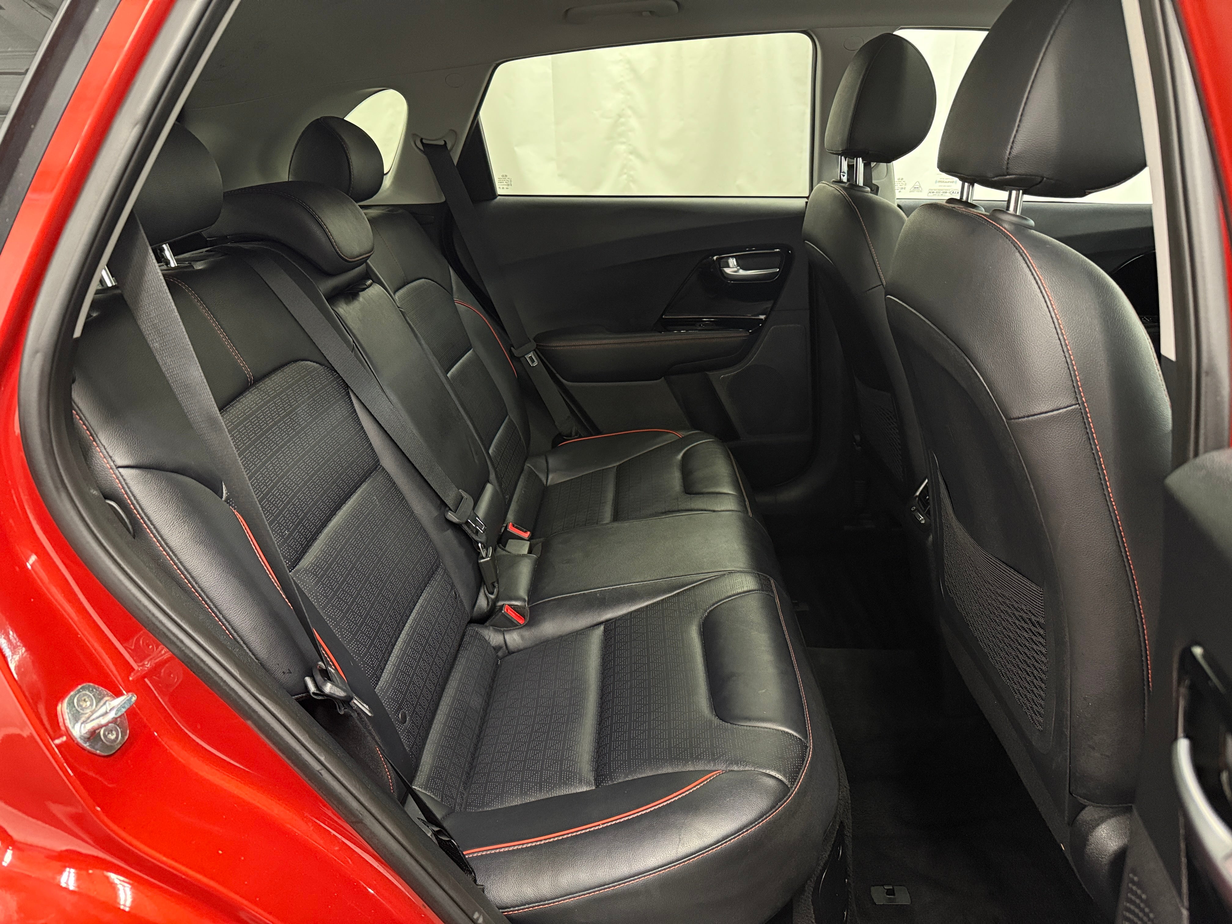 2020 Kia Niro Touring 6