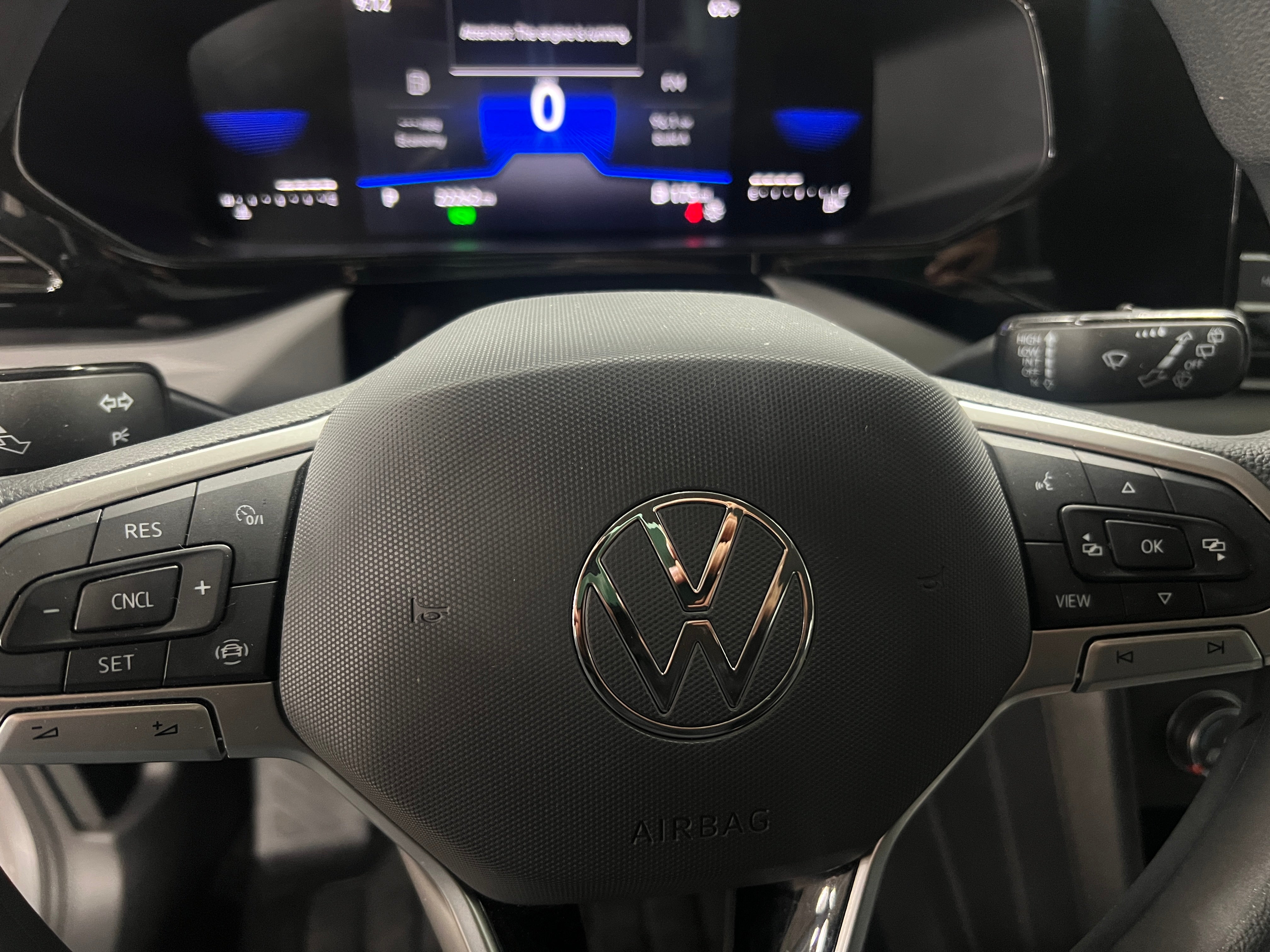 2022 Volkswagen Taos S 5