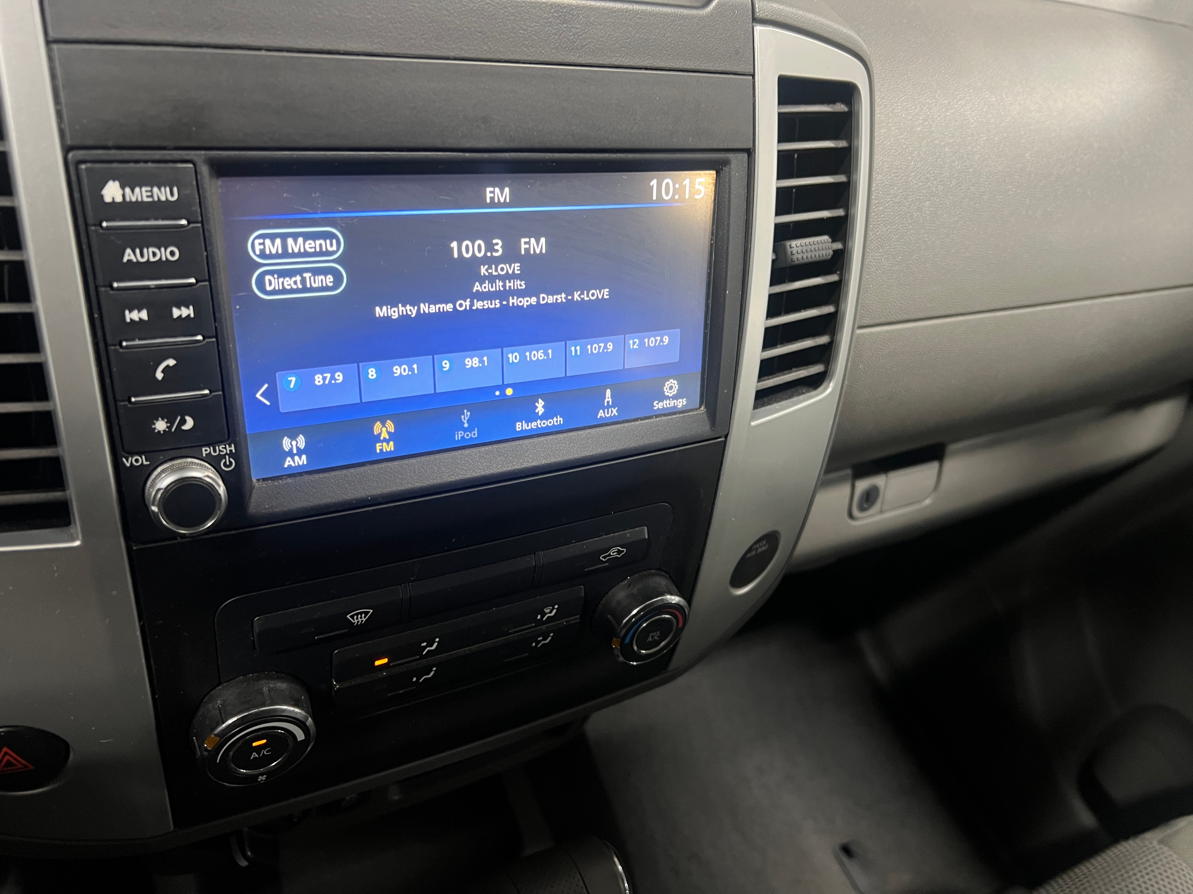2019 Nissan Frontier SV 4