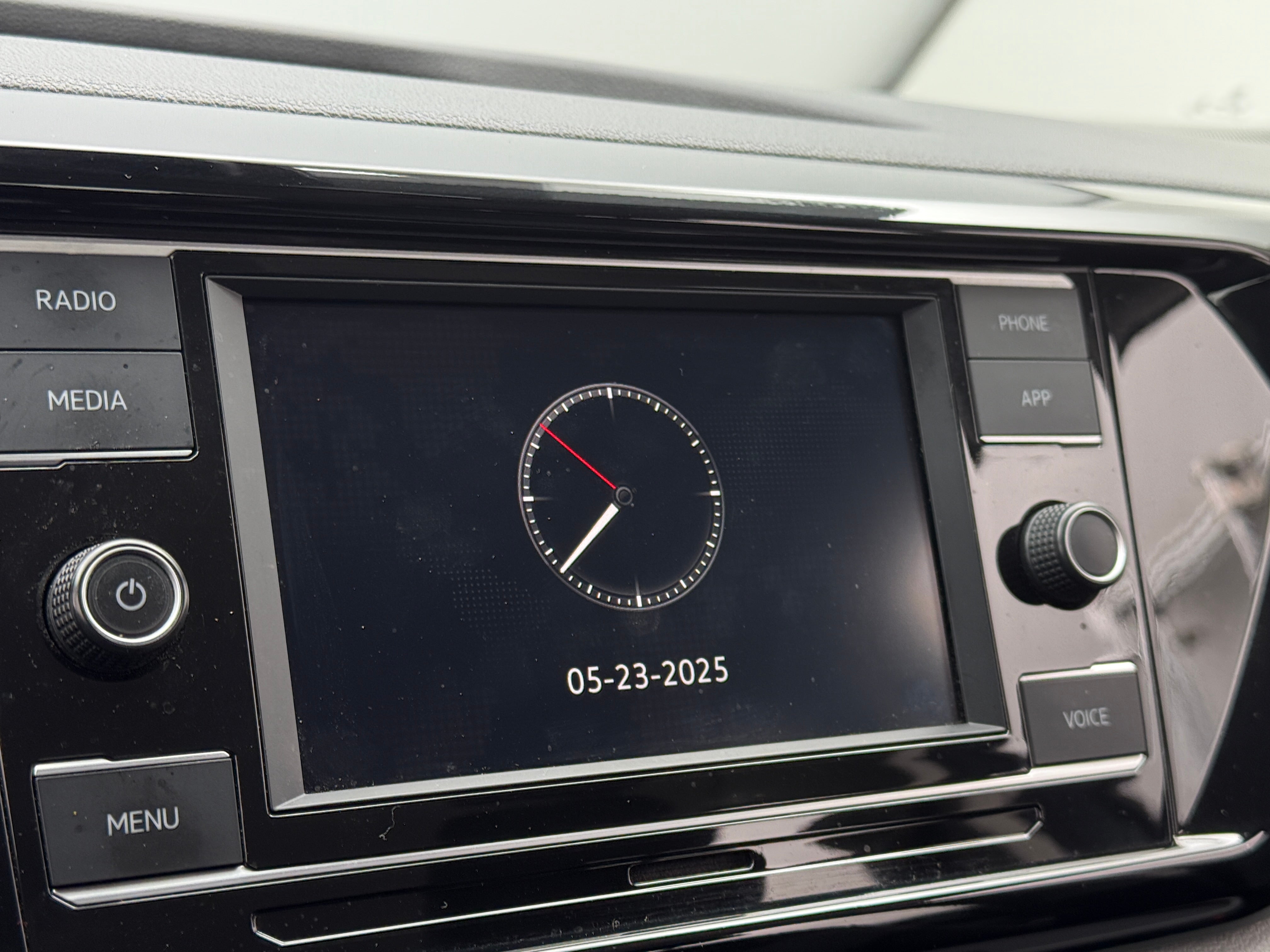 2022 Volkswagen Taos S 4
