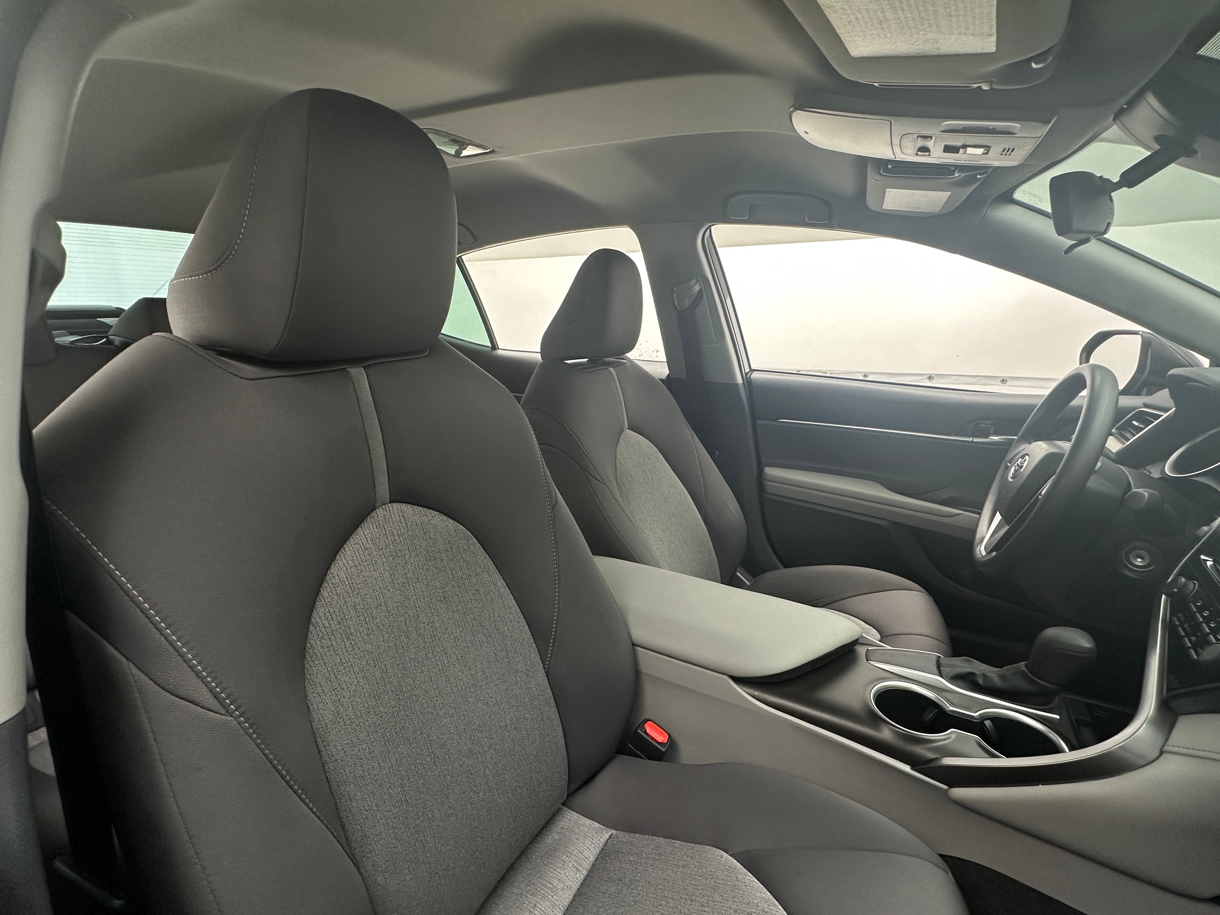 2021 Toyota Camry LE 2