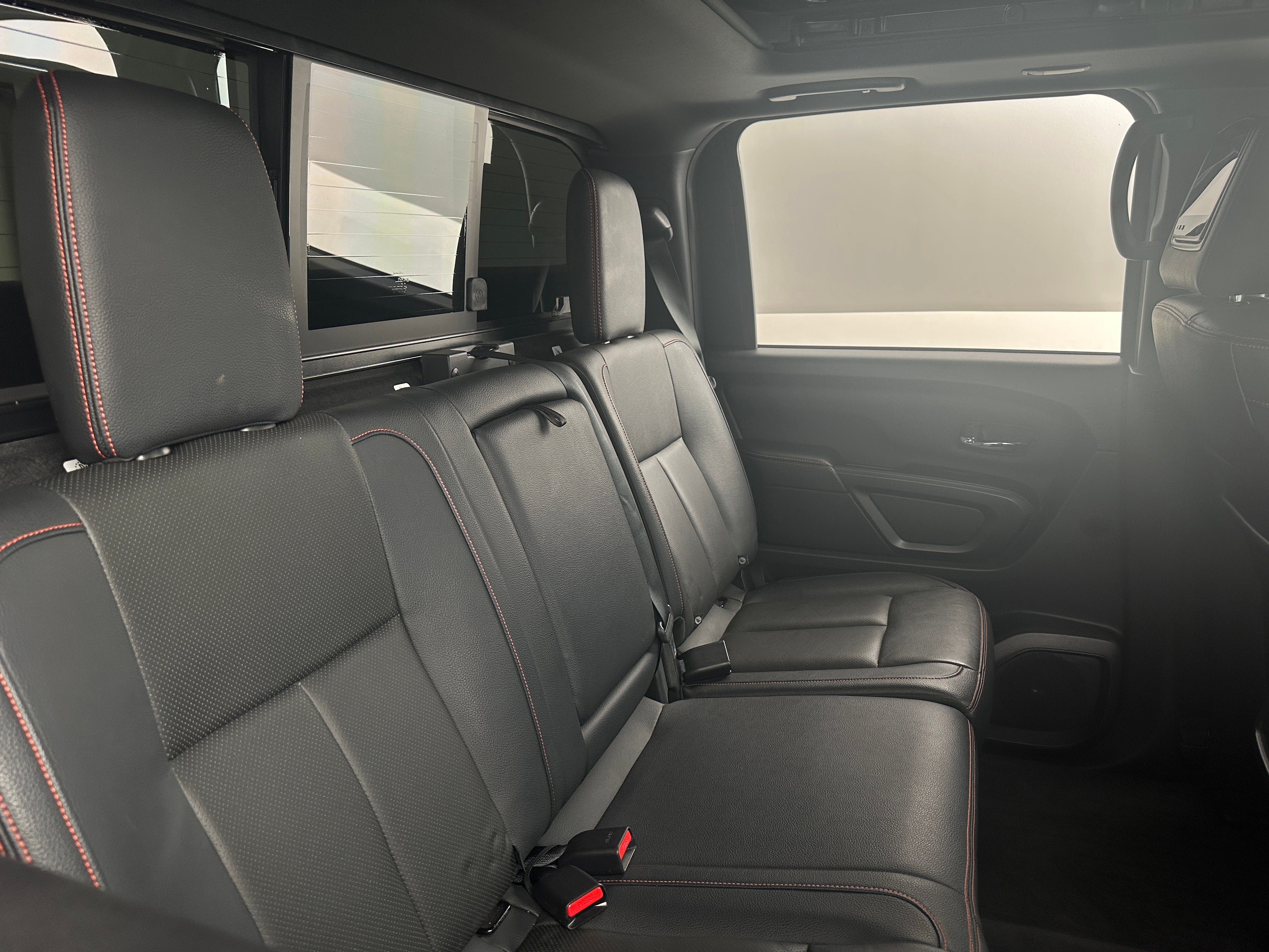 2021 Nissan Titan PRO-4X 5