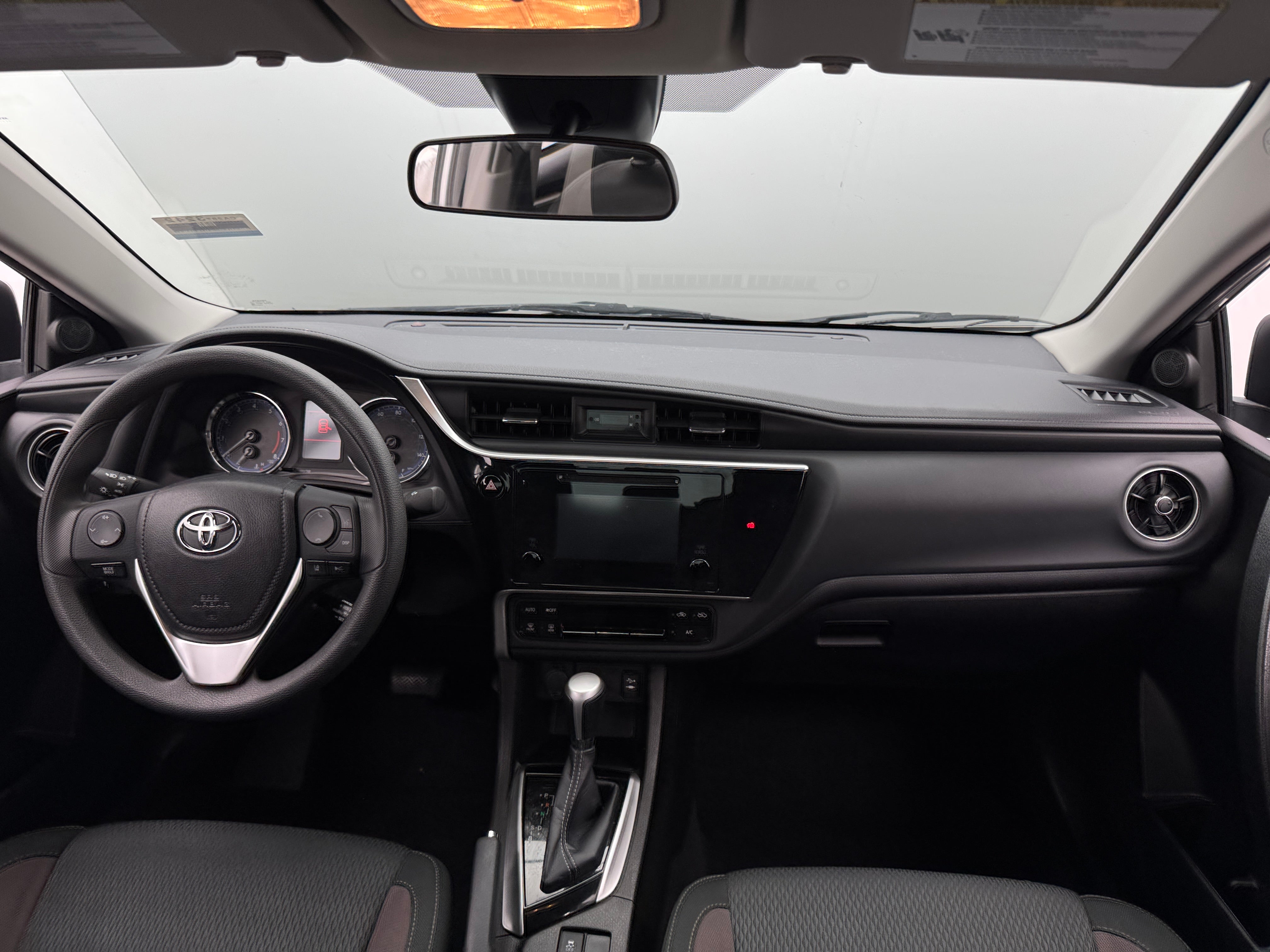 2019 Toyota Corolla LE 3