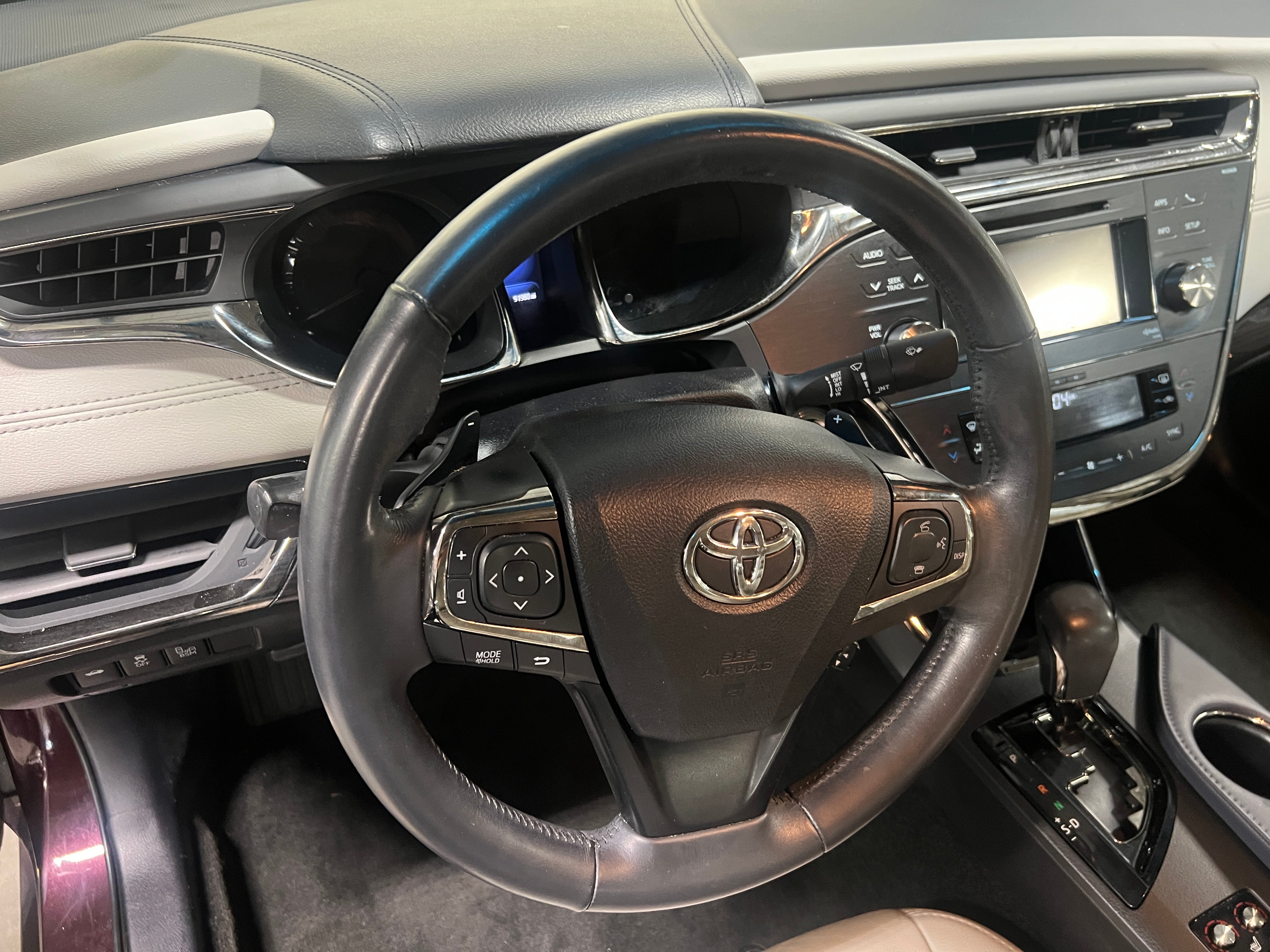 2013 Toyota Avalon XLE 4