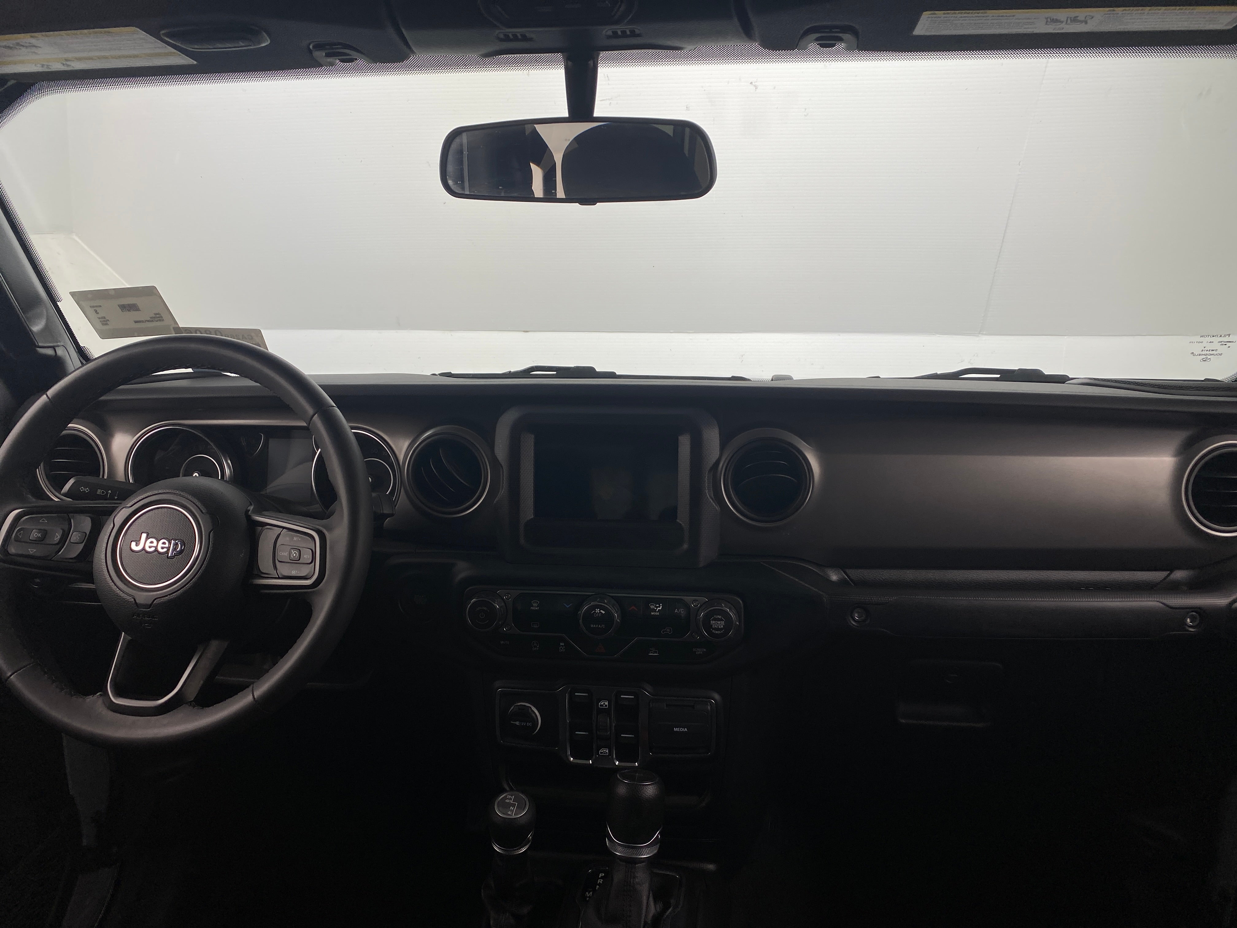 2023 Jeep Gladiator Sport S 3