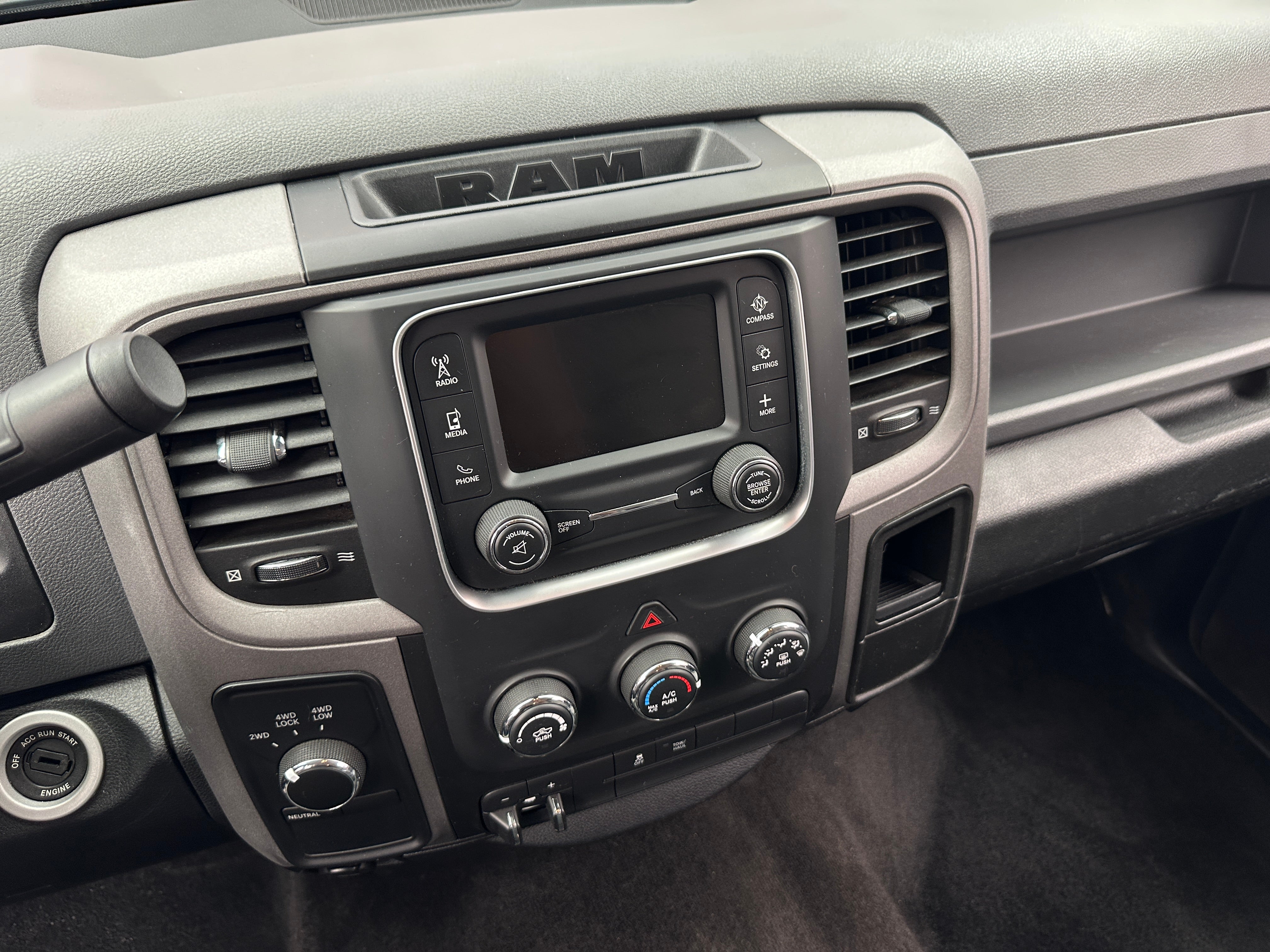 2014 RAM 1500 Express 4