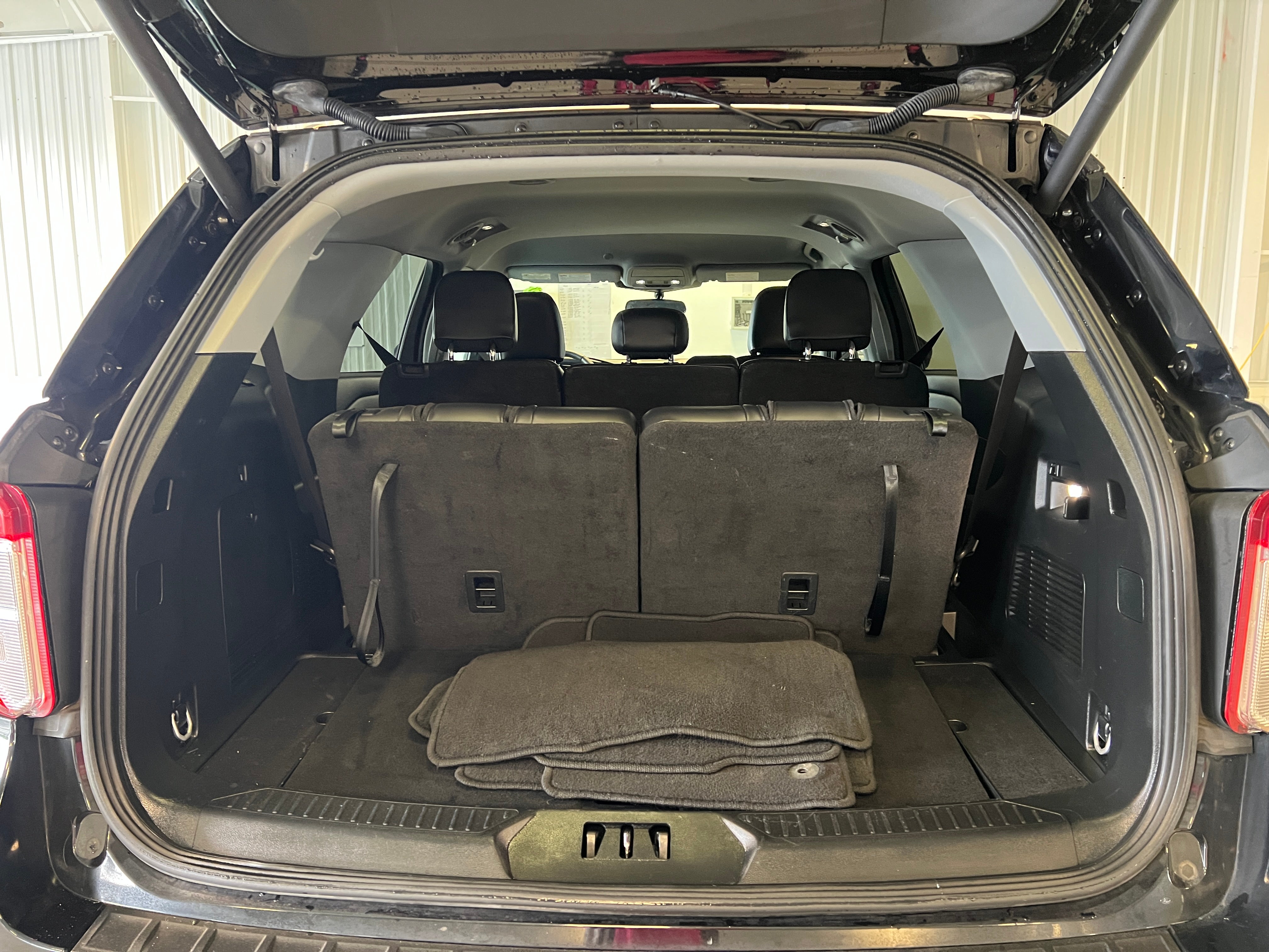 2024 Ford Explorer XLT 7