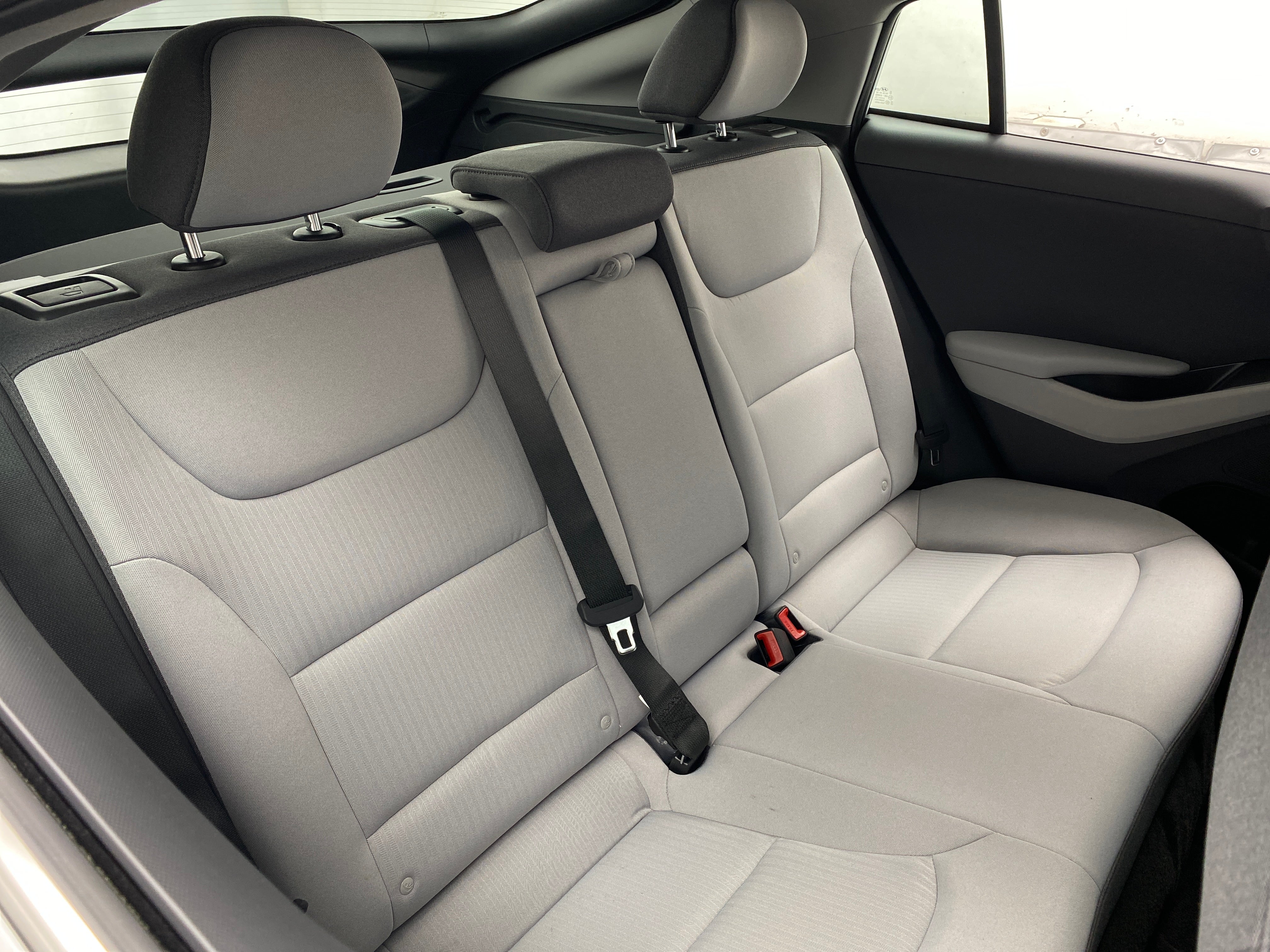 2022 Hyundai Ioniq SEL 6