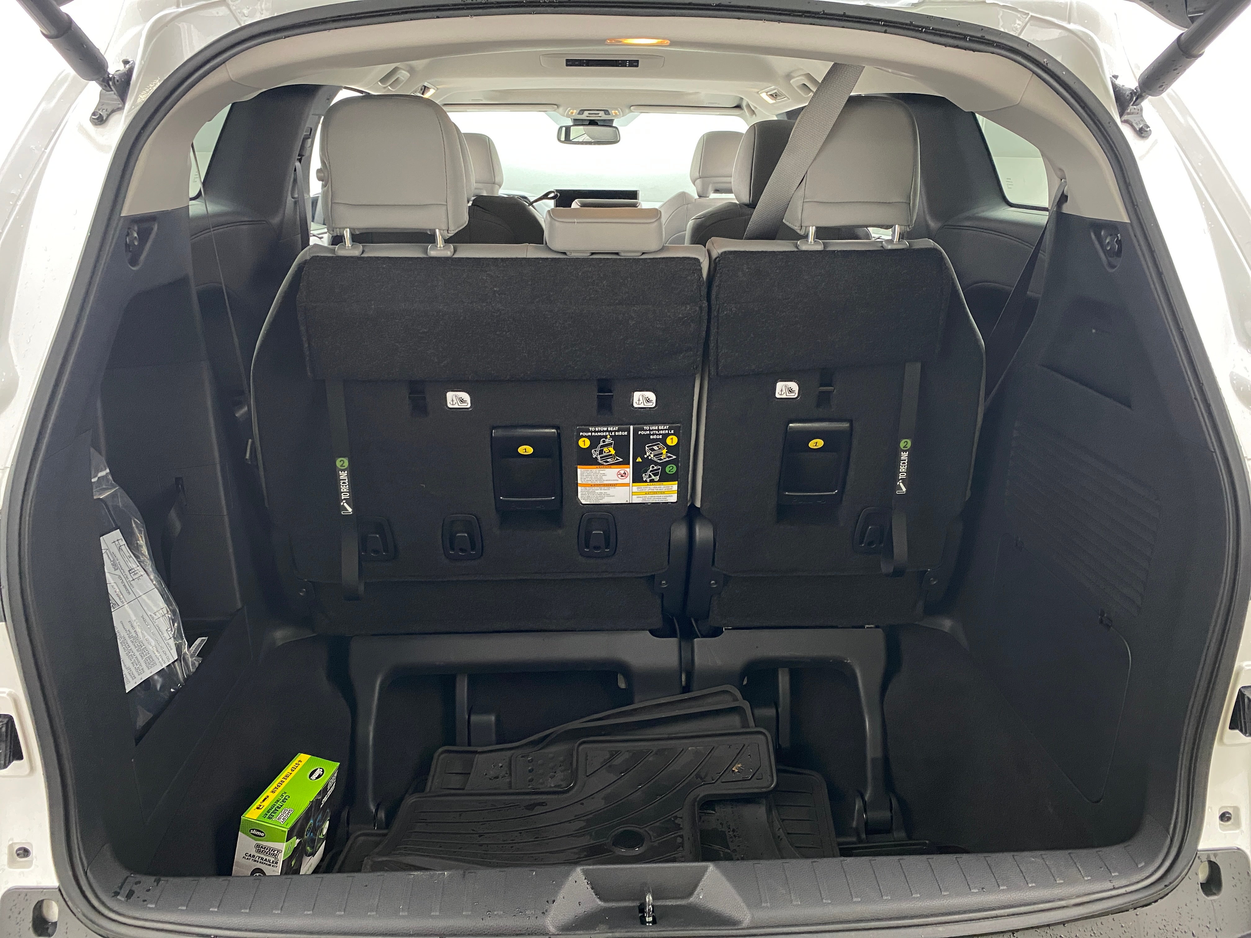2025 Toyota Sienna XLE 6