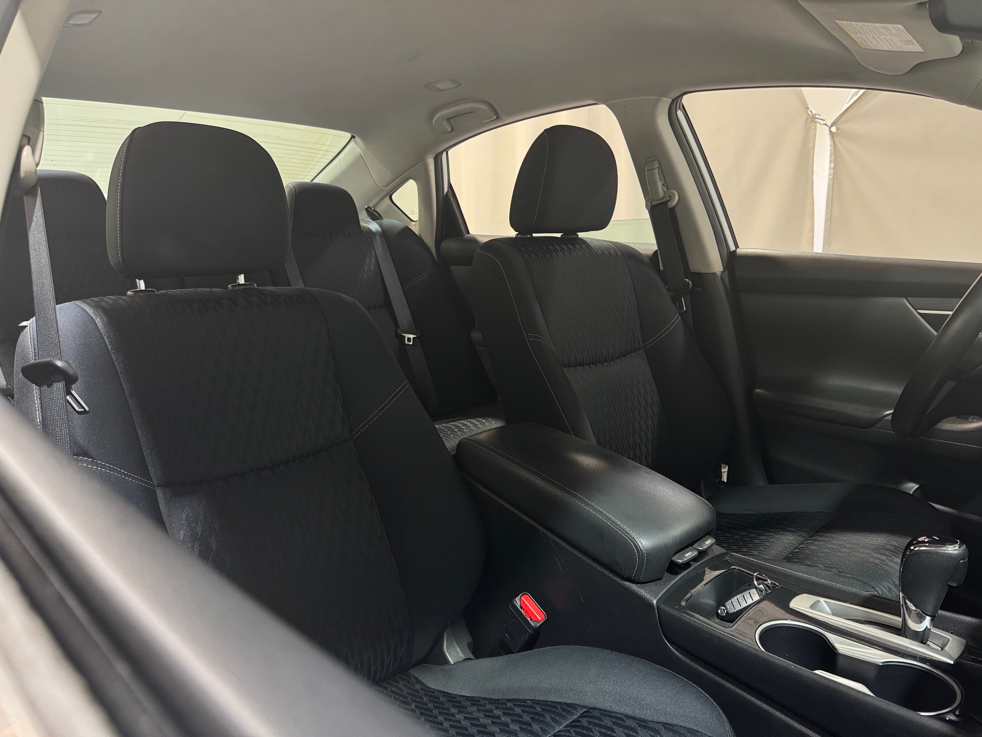 2018 Nissan Altima SV 2