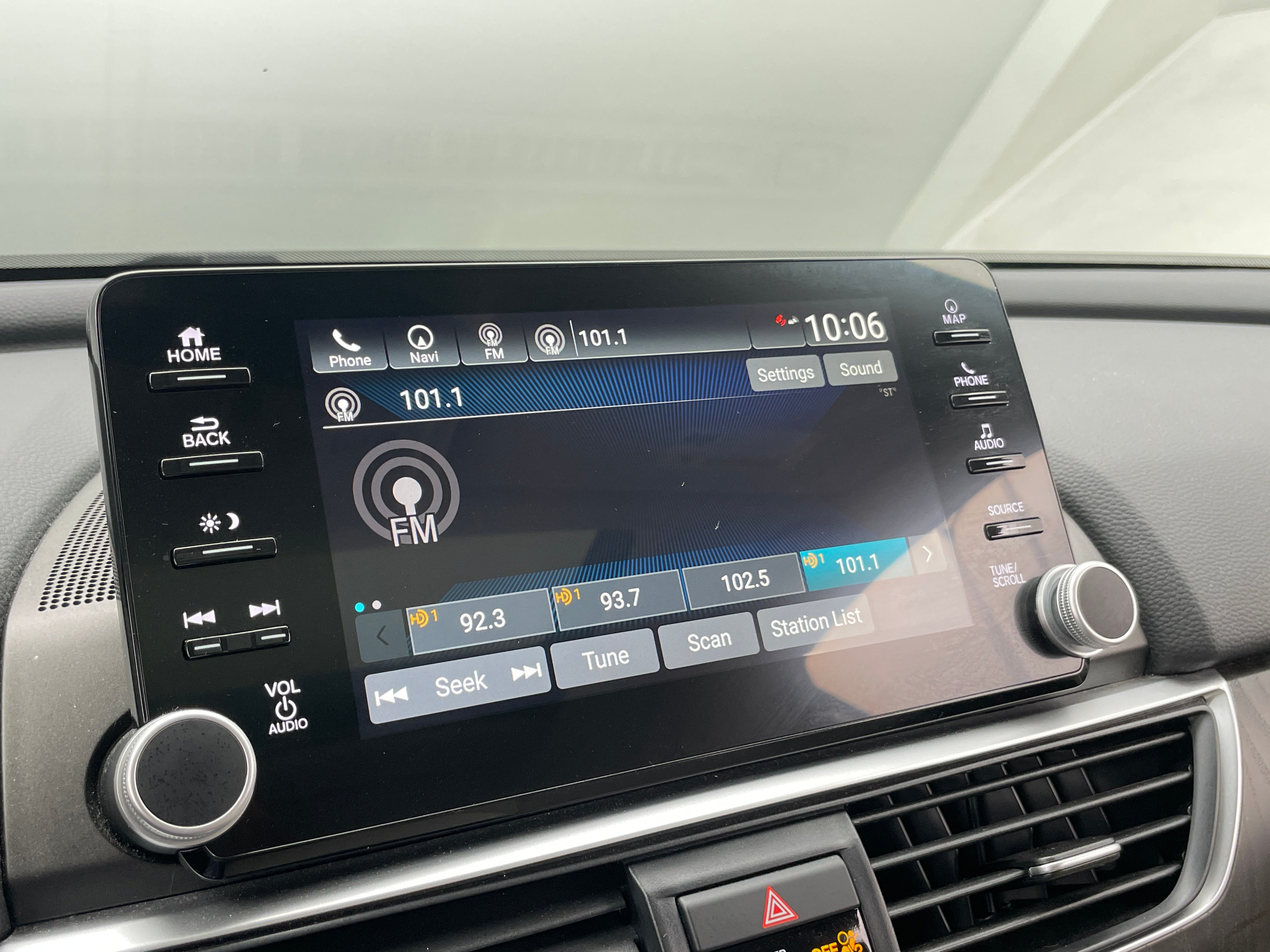 2020 Honda Accord Touring 3