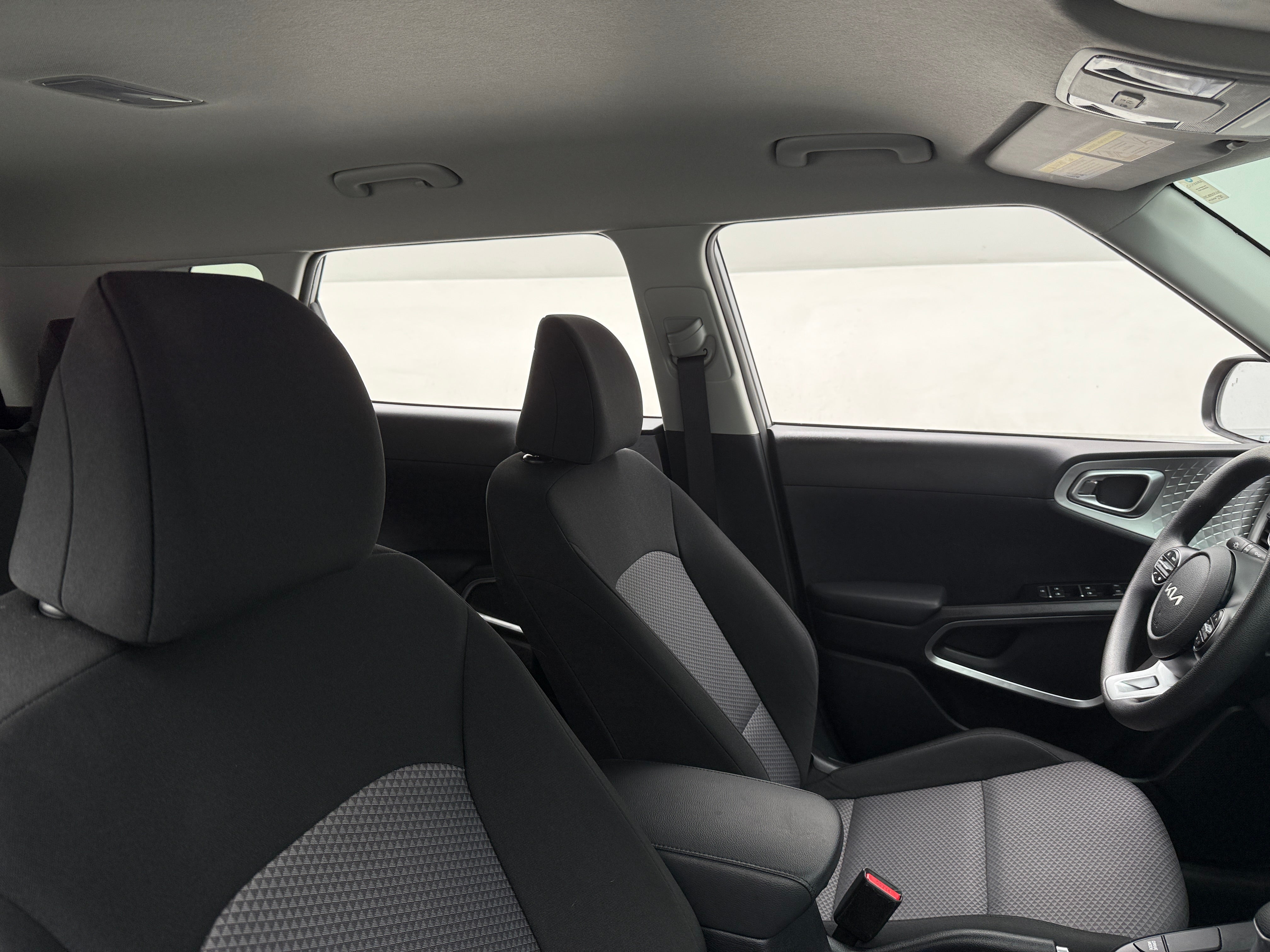 2024 Kia Soul LX 2