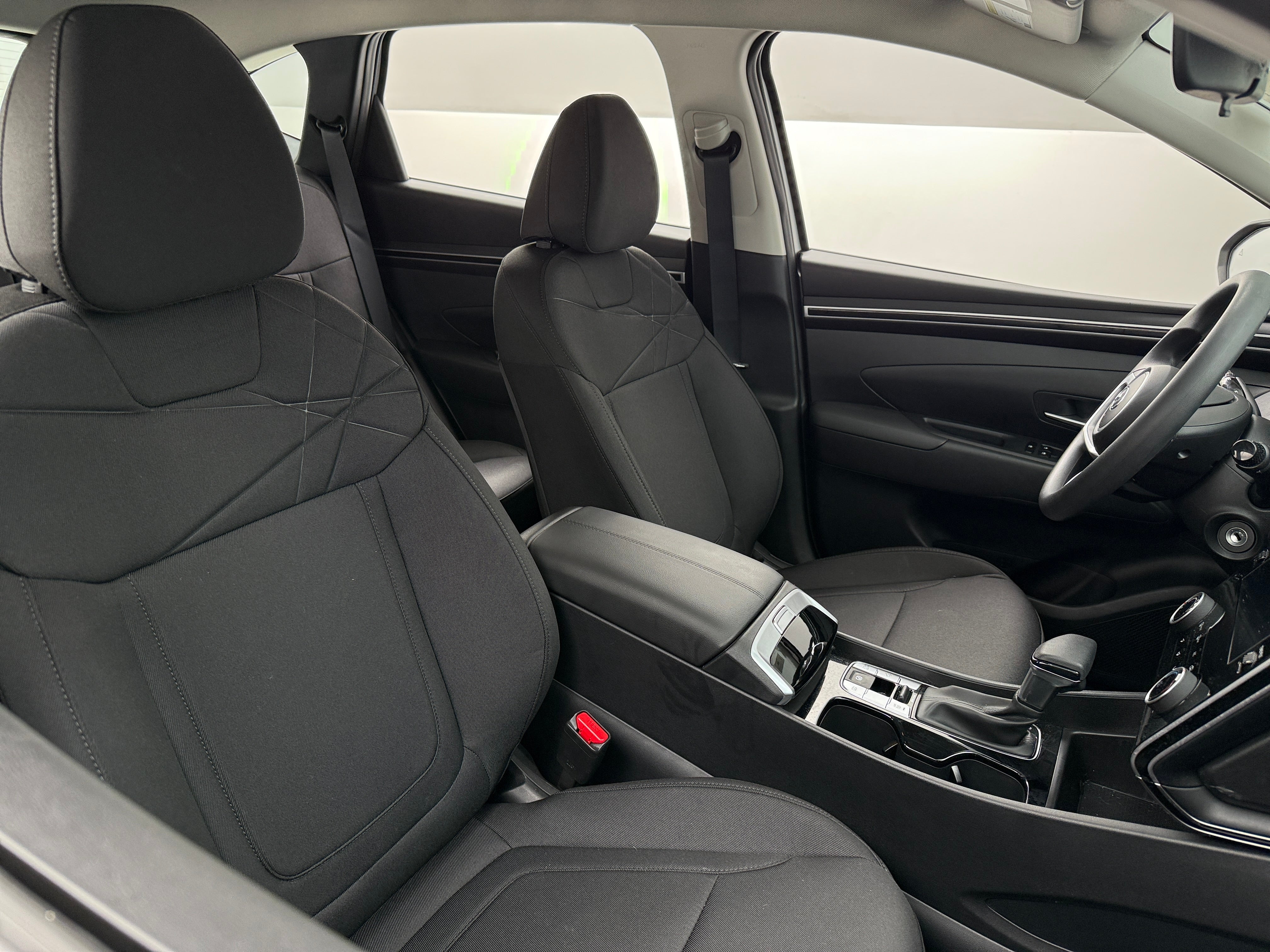 2024 Hyundai Tucson SE 2