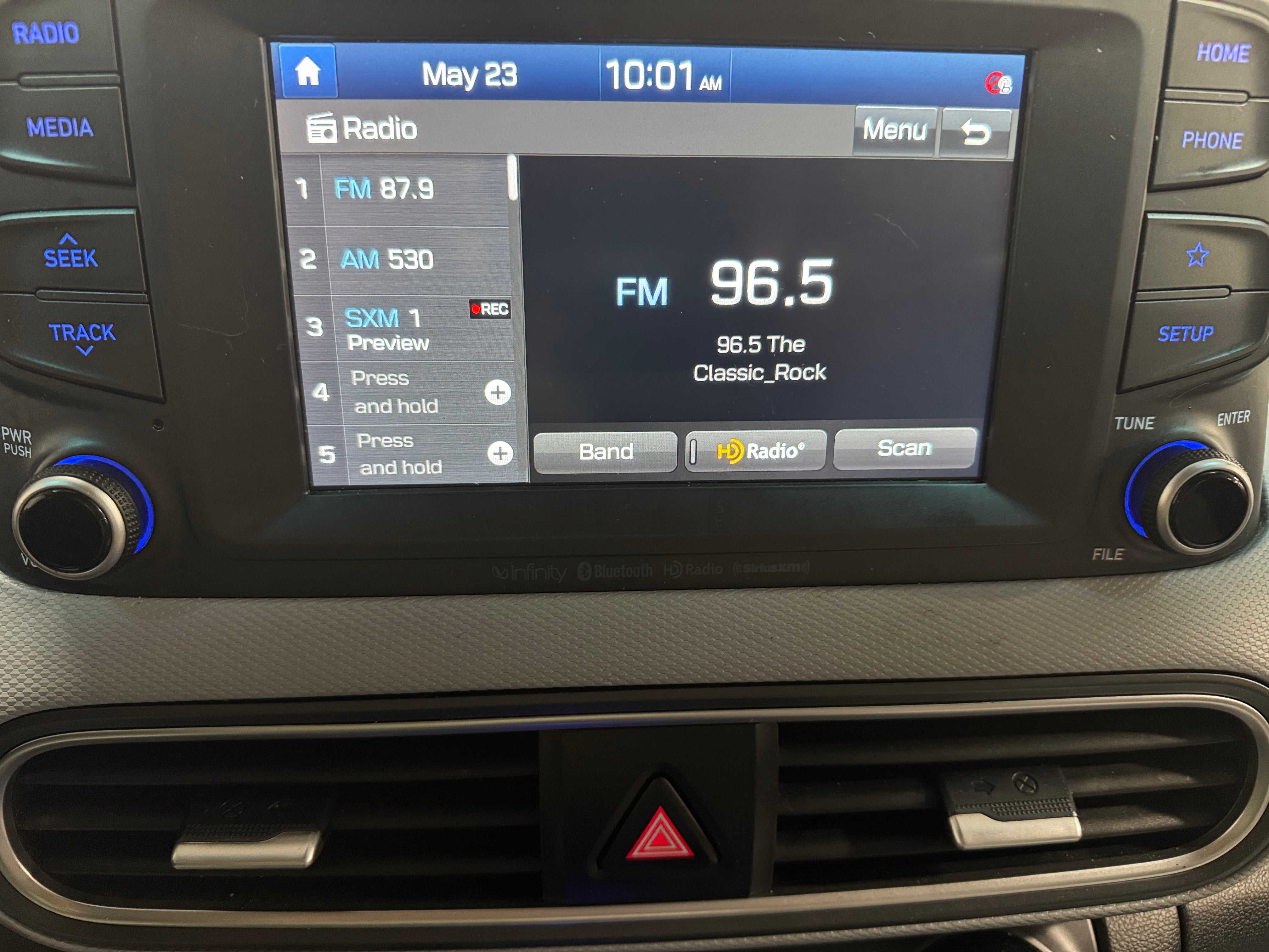 2021 Hyundai Kona Limited 3