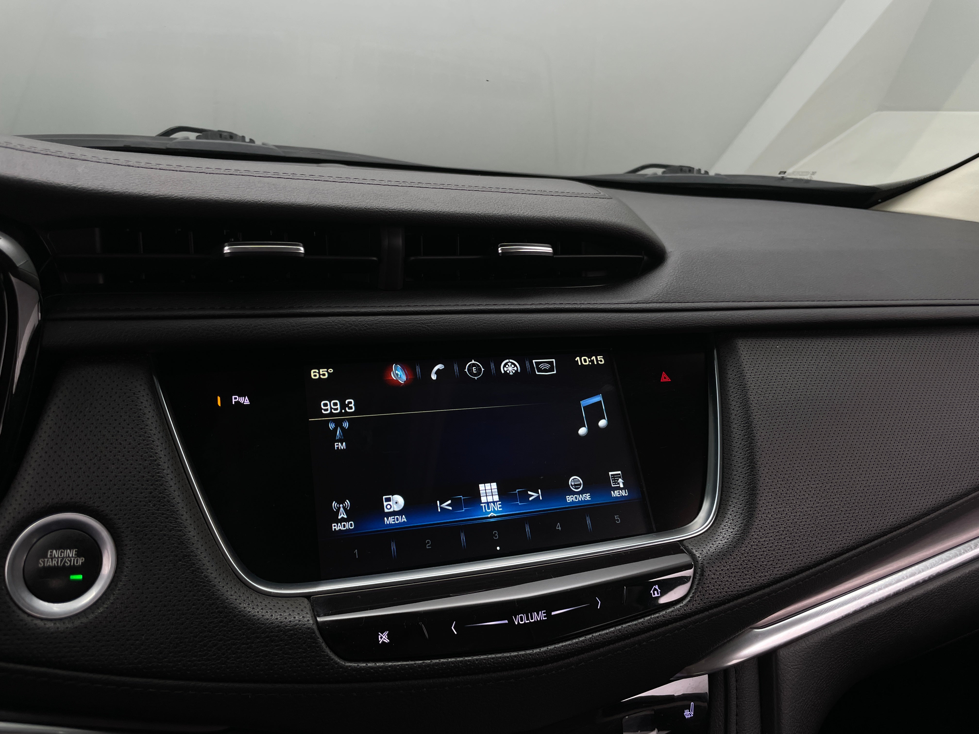 2019 Cadillac XT5 Luxury 3