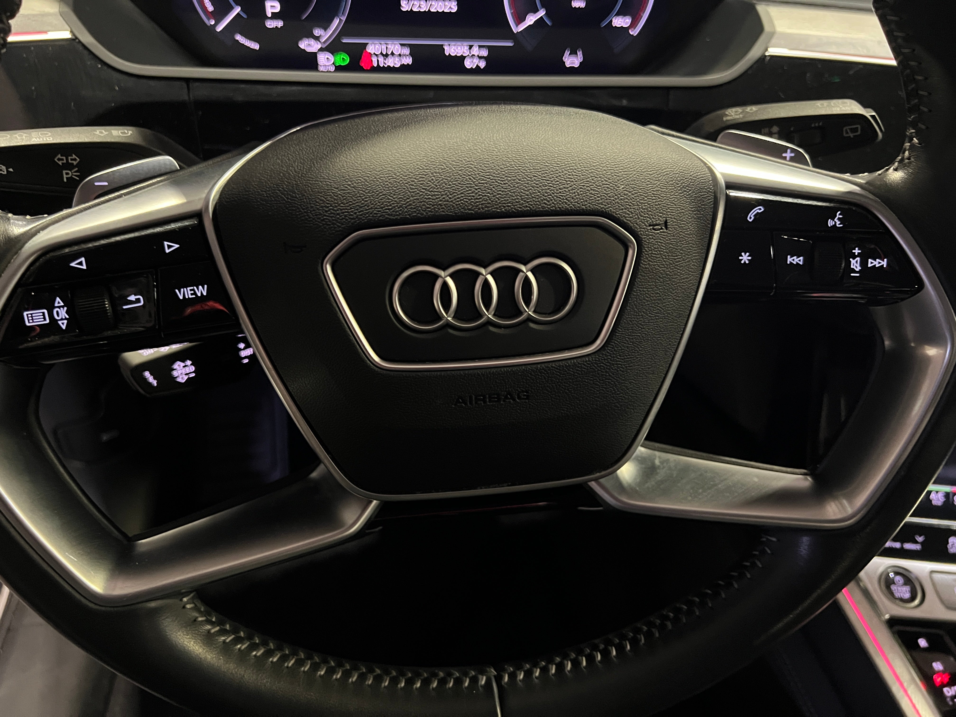 2021 Audi e-tron Prestige 4