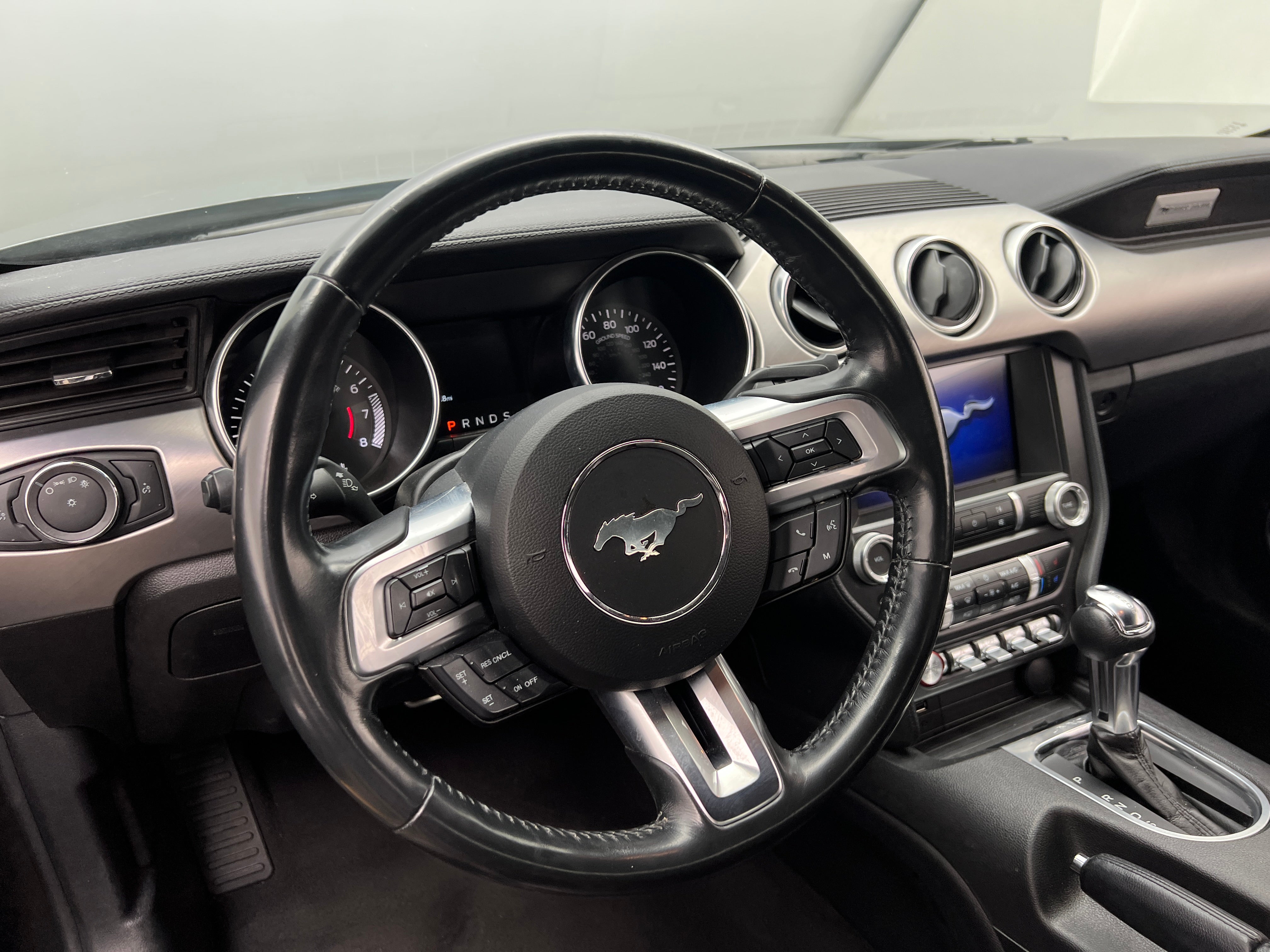 2023 Ford Mustang  5