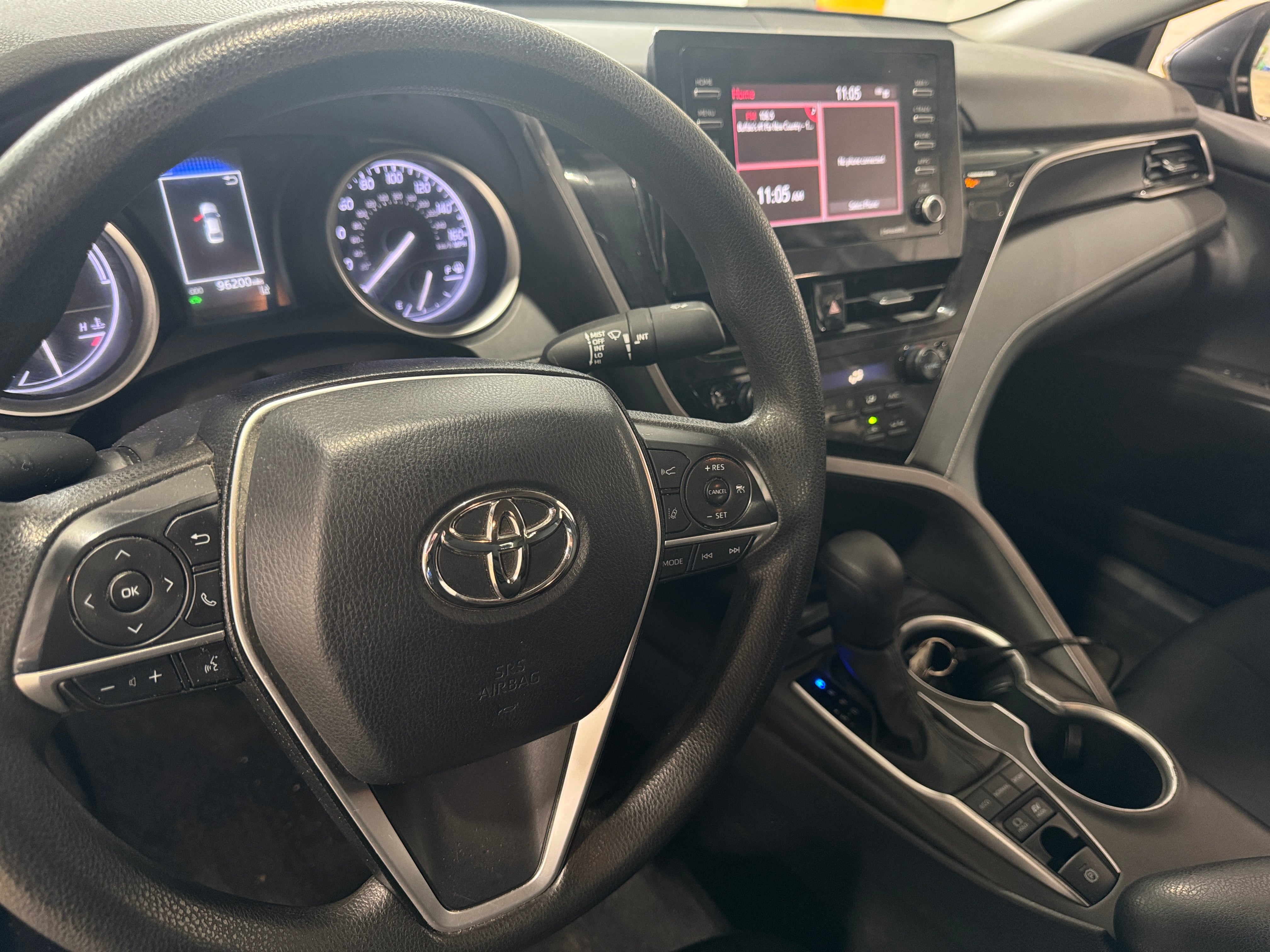 2022 Toyota Camry LE 2