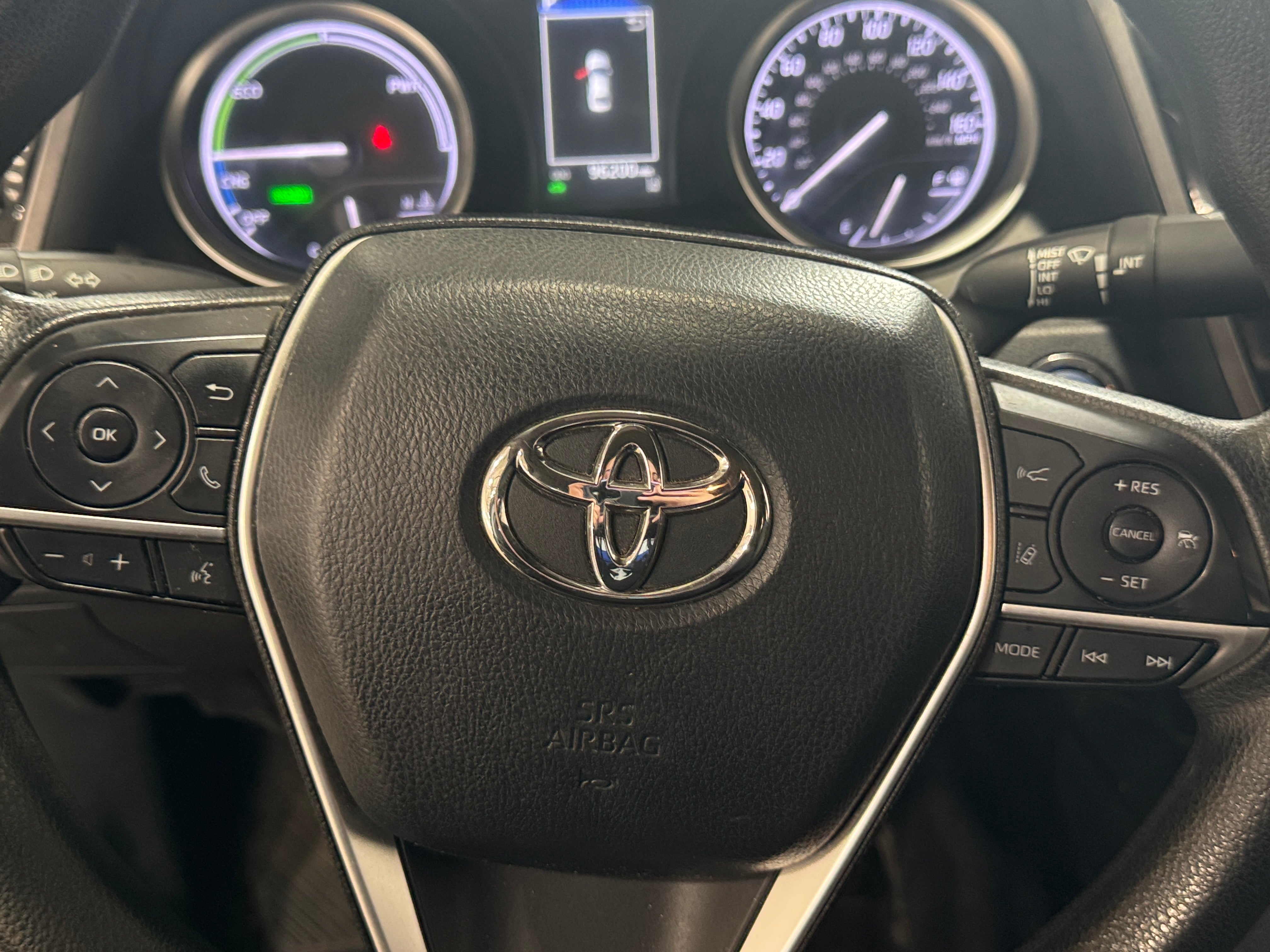2022 Toyota Camry LE 4