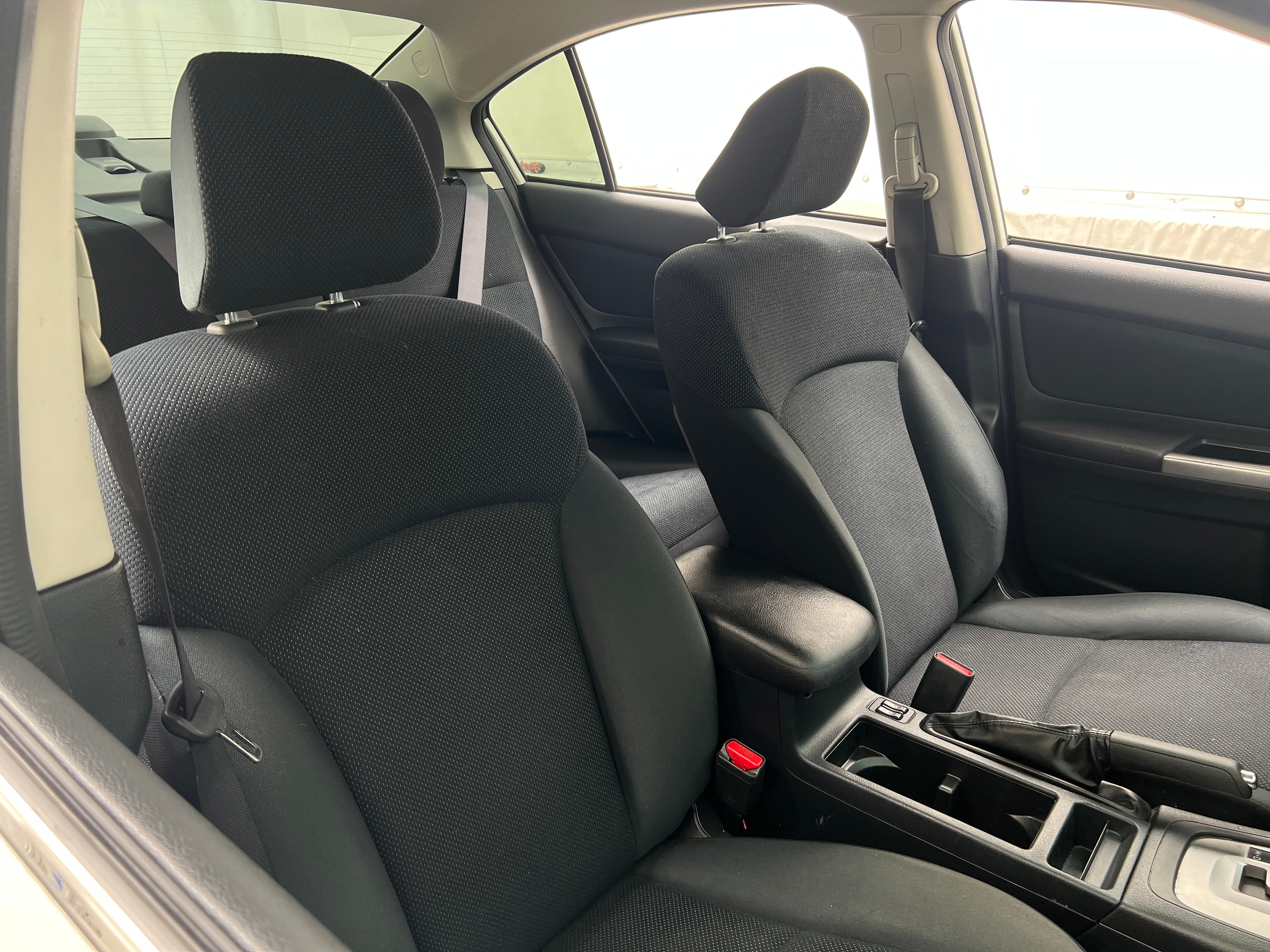 2016 Subaru Impreza Premium 2