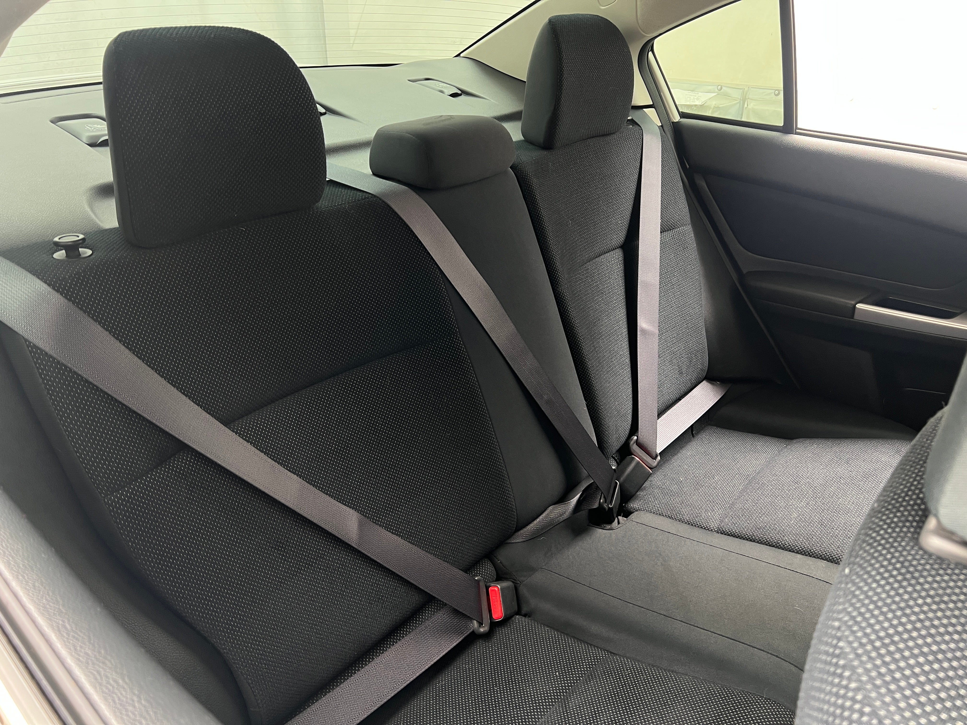 2016 Subaru Impreza Premium 6