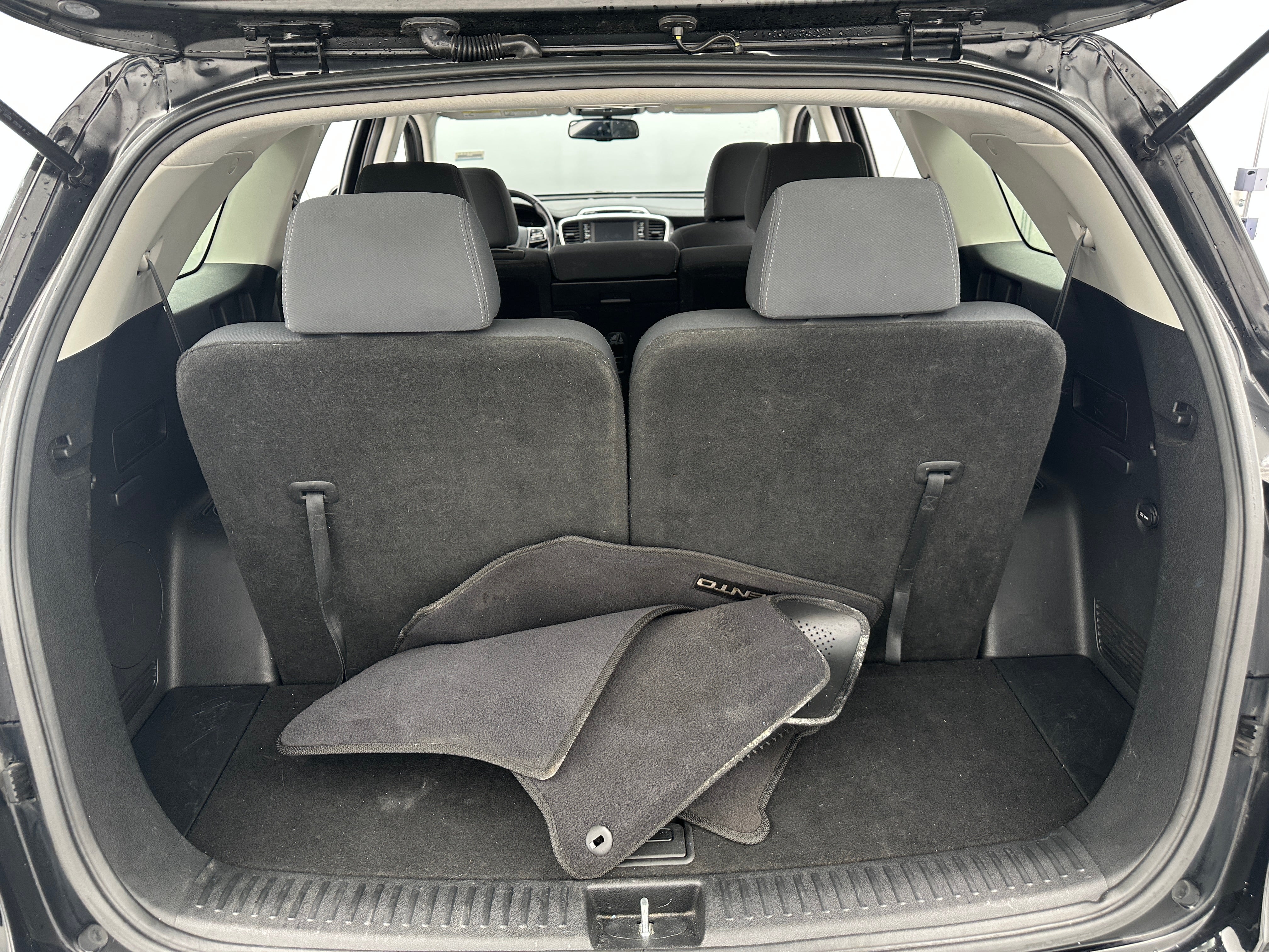 2019 Kia Sorento LX 7