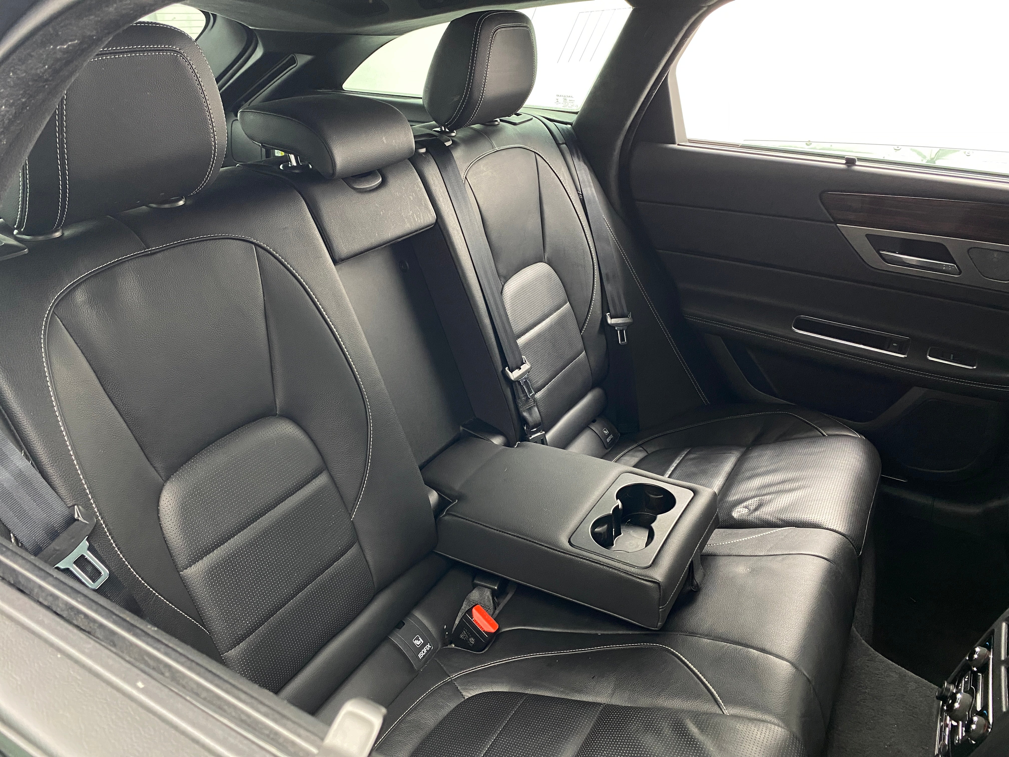 2018 Jaguar XF Sportbrake S 5