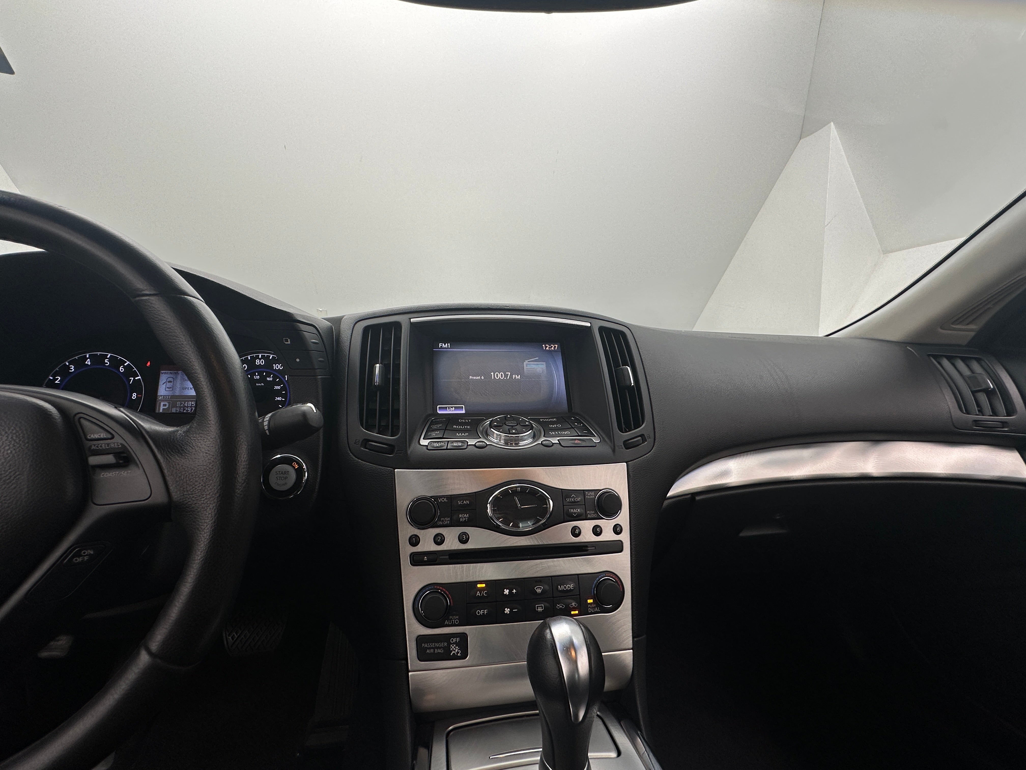 2013 INFINITI G37 Journey 2