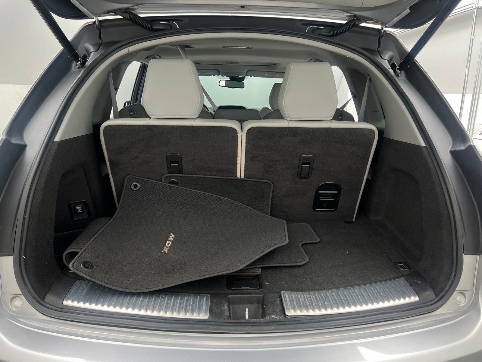 Thumbnail: 2015 Acura MDX - 6