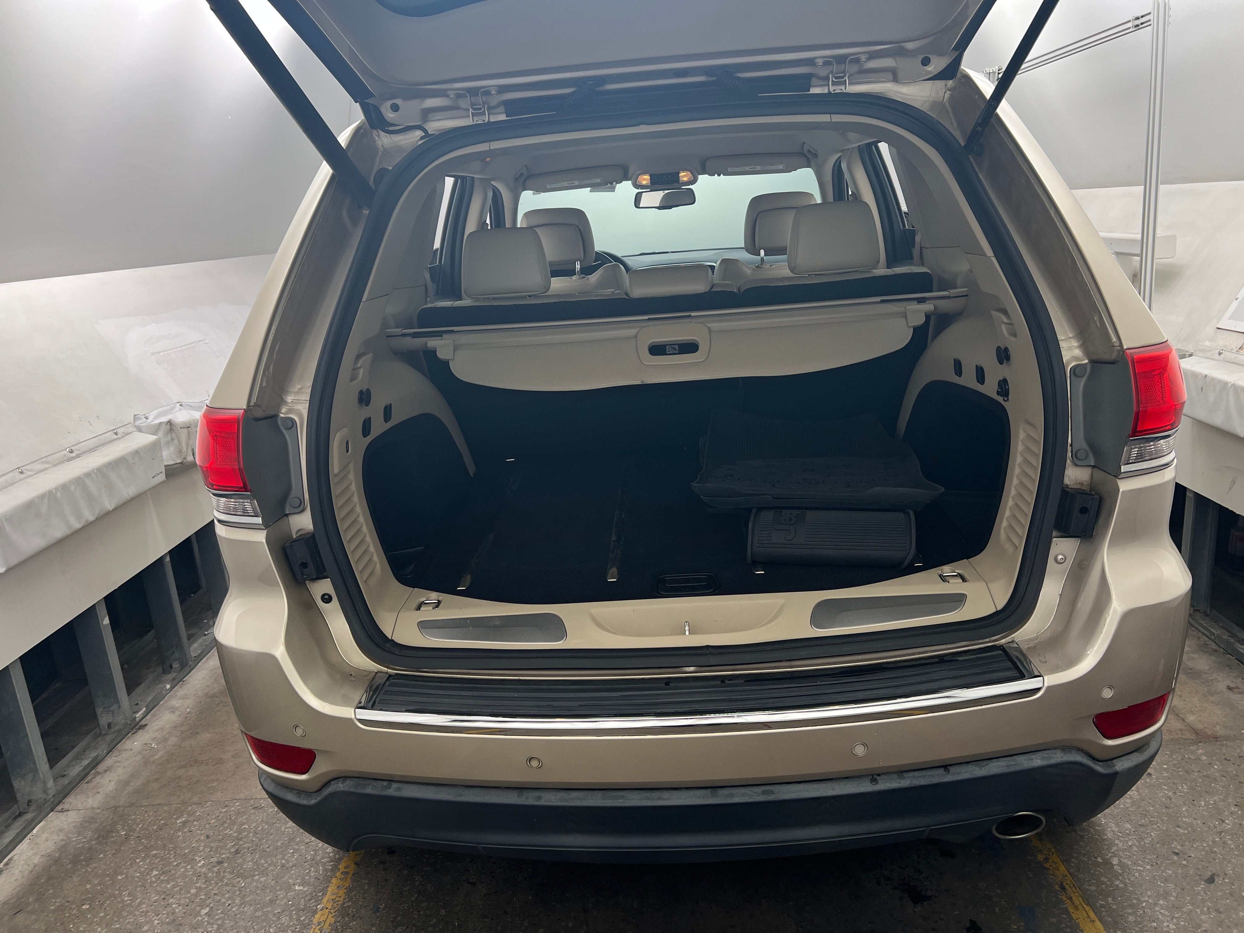 2015 Jeep Grand Cherokee Limited Edition 6