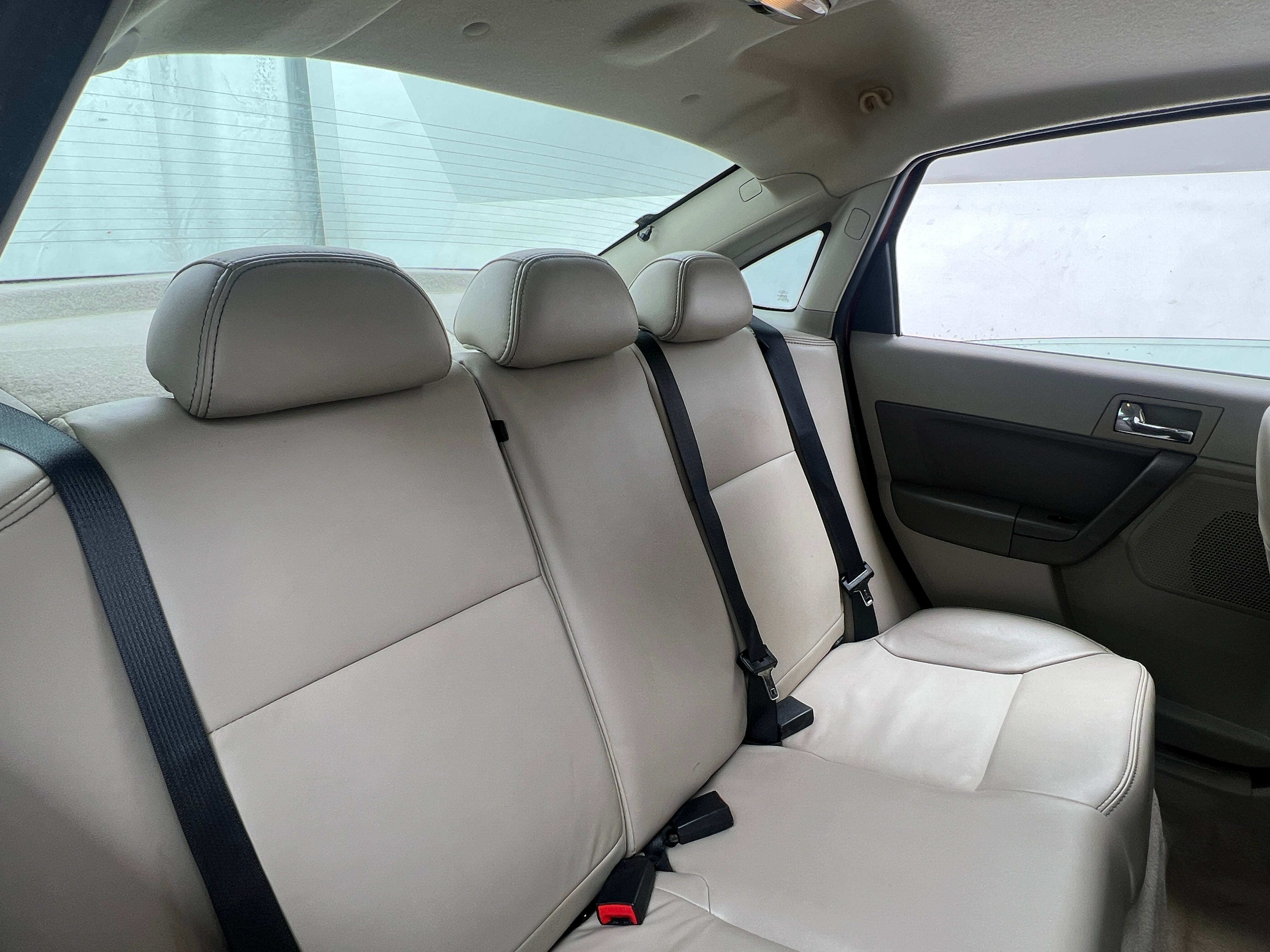 2011 Ford Focus SEL 5