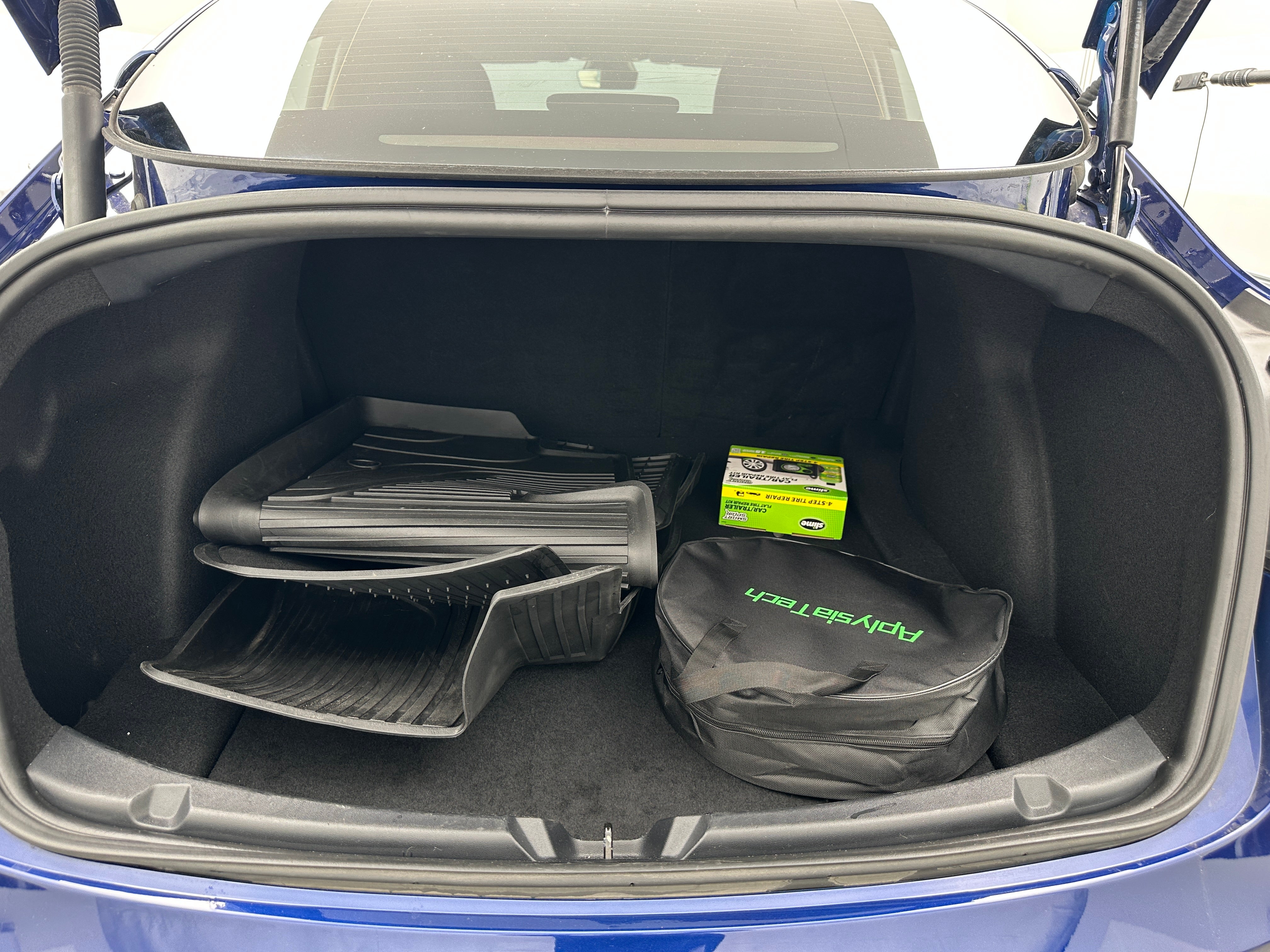 2023 Tesla Model 3 Standard Range 6